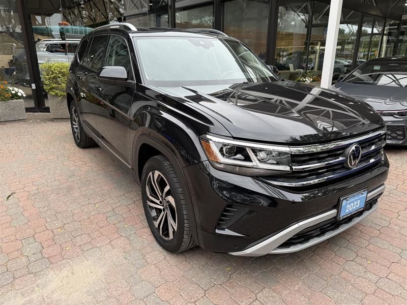 Photo 2023 Volkswagen Atlas Highline 3.6L 8sp at w/Tip 4MOTION #5