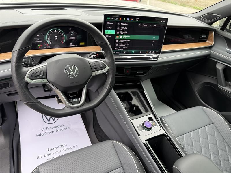 Photo 2026 Volkswagen Tiguan Highline Turbo R-Line 4MOTION #8