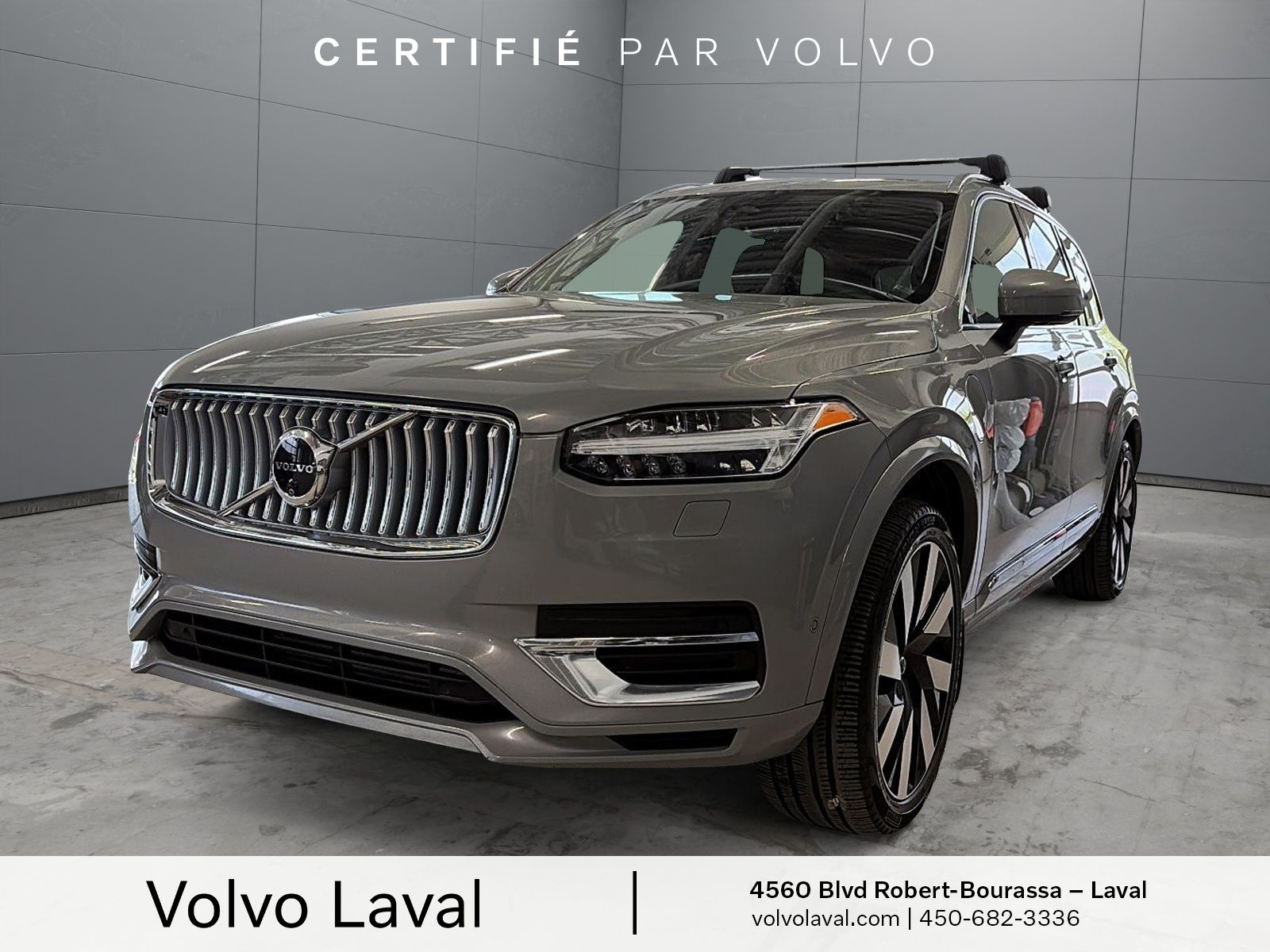 2024 Volvo XC90 Recharge Plus Bright Theme