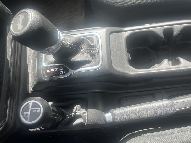 2021 Jeep Wrangler Unlimited in Pointe-Claire, Quebec