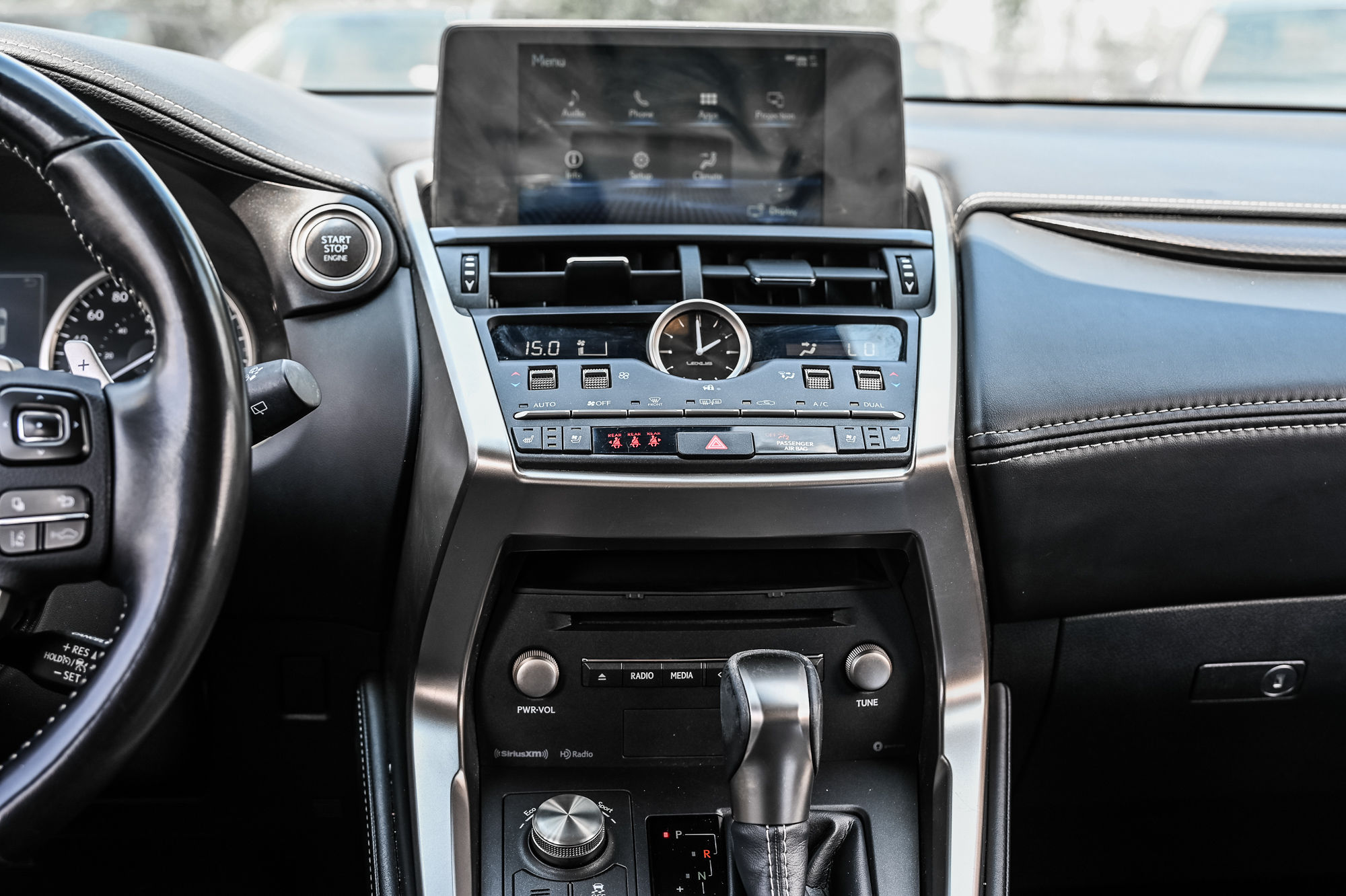 Lexus NX  2021 à Pointe-Claire, Québec