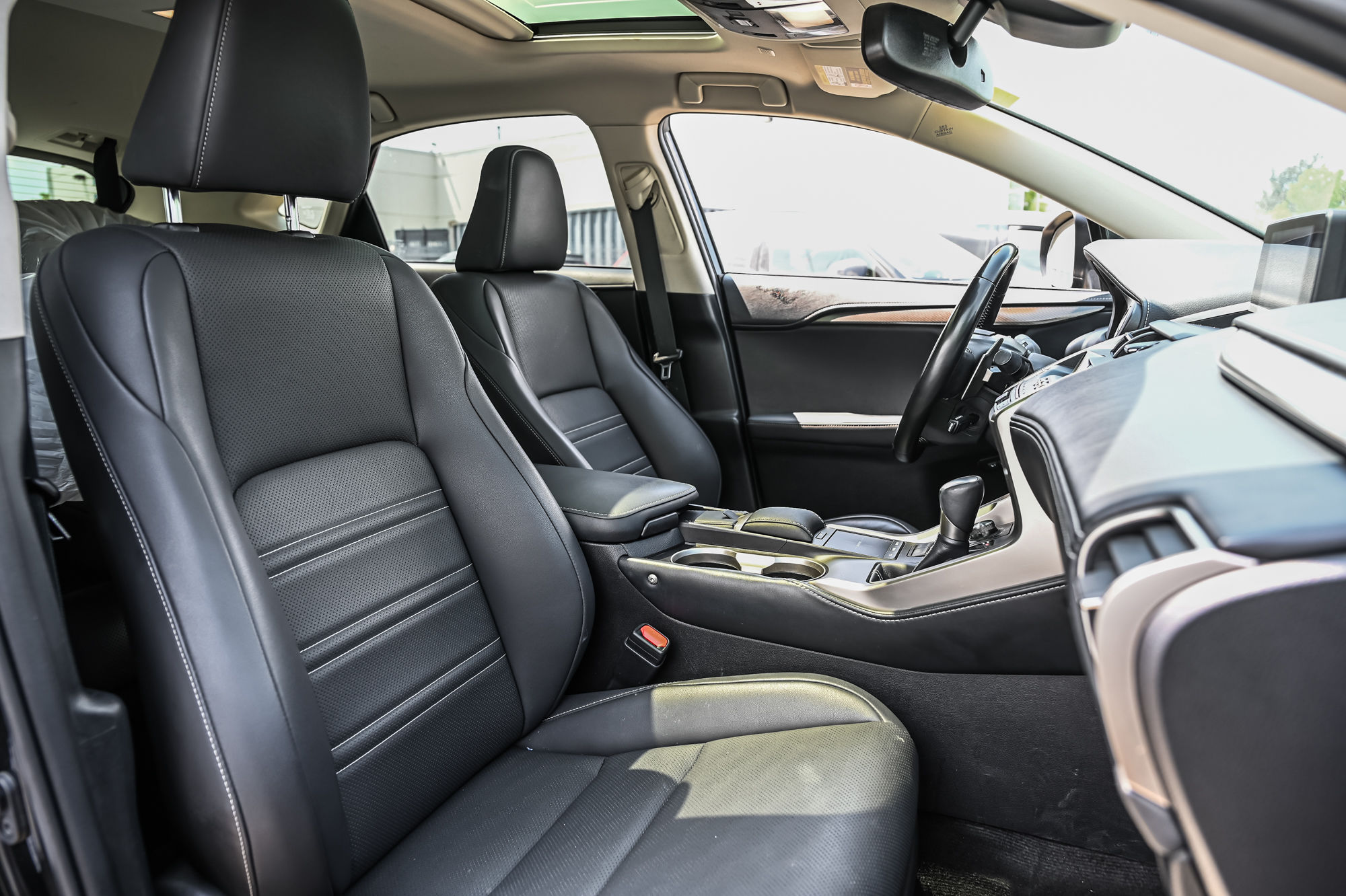 Lexus NX  2021 à Pointe-Claire, Québec