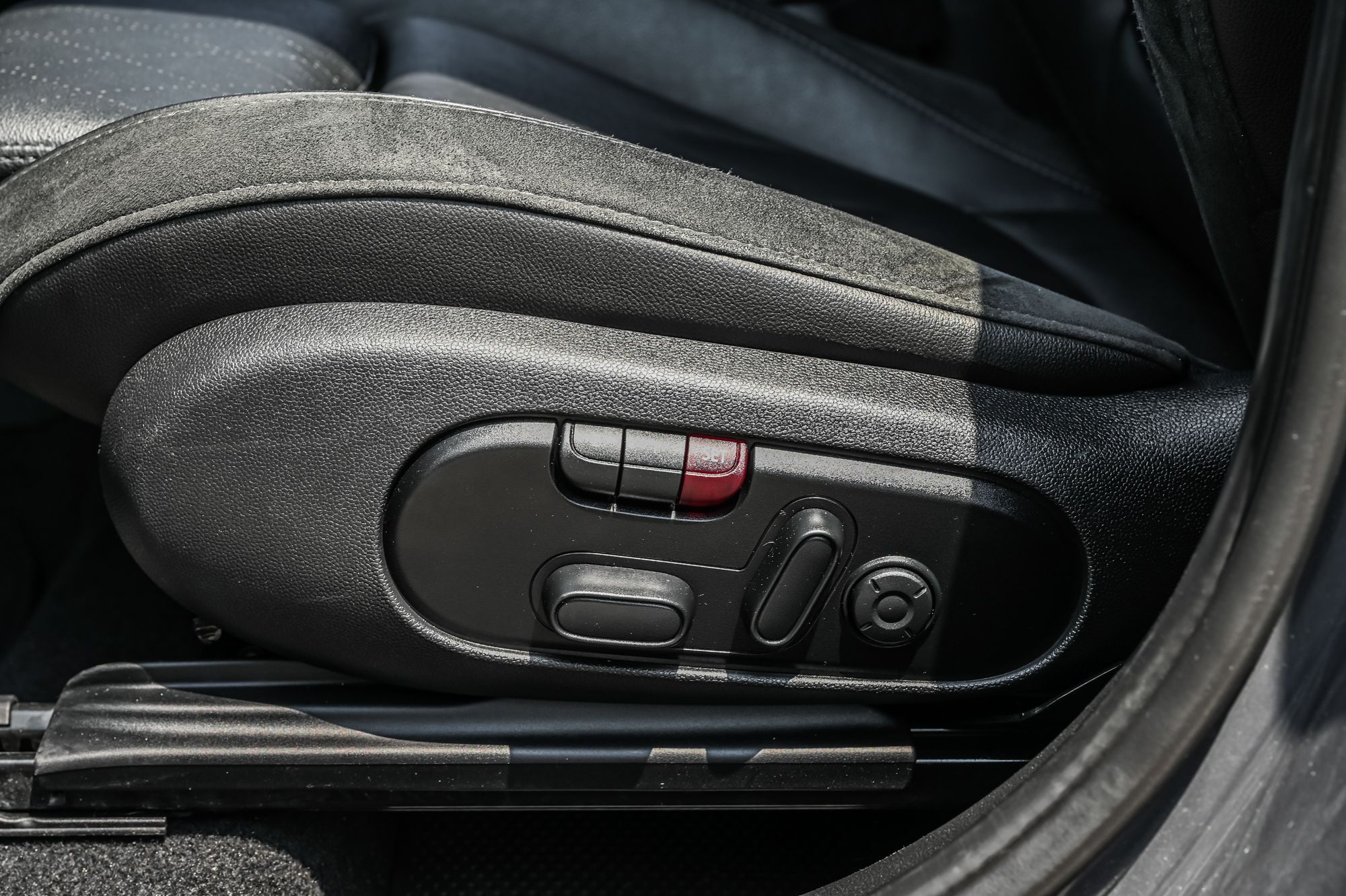 MINI John Cooper Works  2019 à Pointe-Claire, Québec