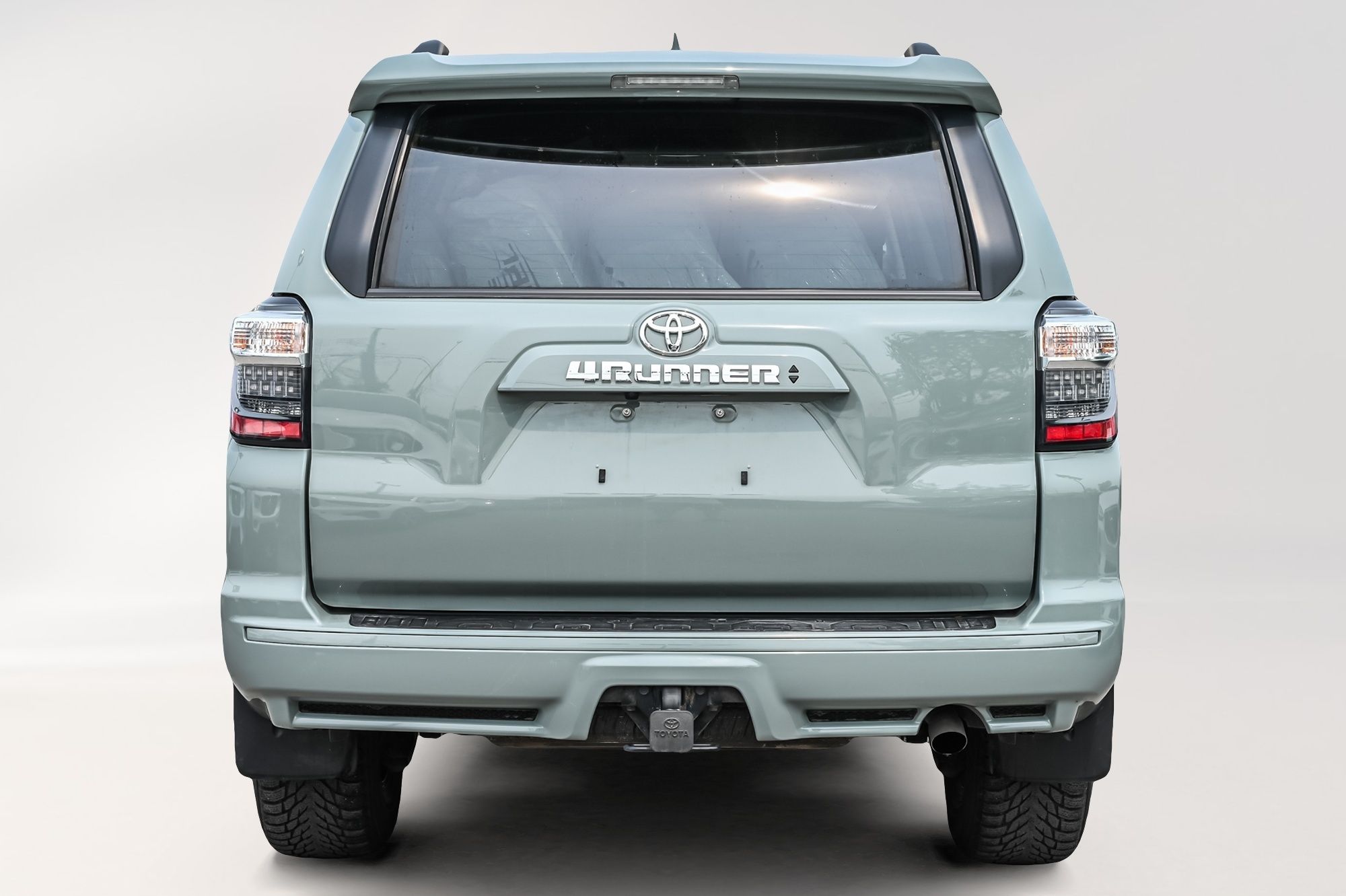 Toyota 4Runner  2023 à Pointe-Claire, Québec