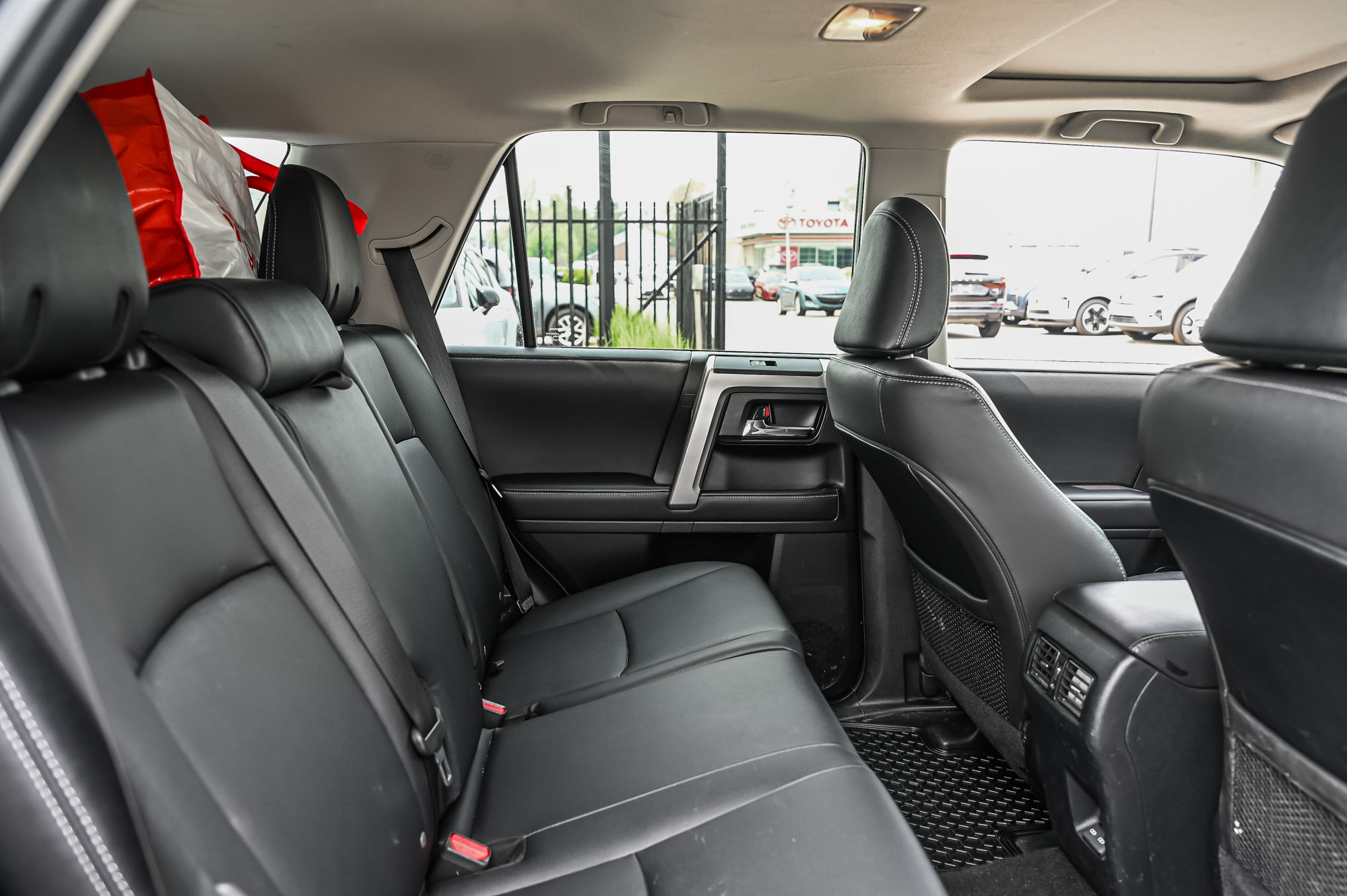 Toyota 4Runner  2023 à Pointe-Claire, Québec