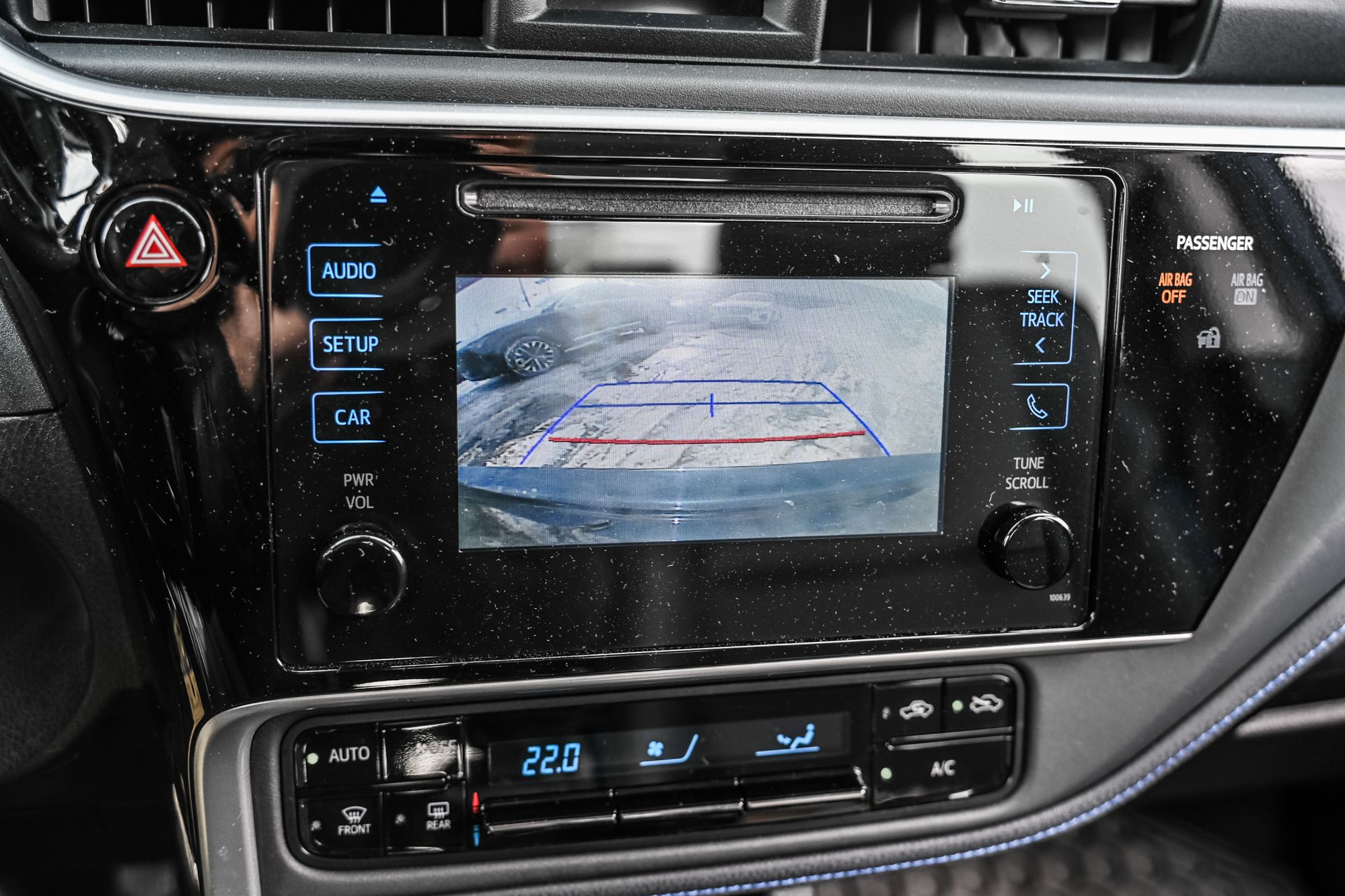 2017 Toyota Corolla in Pointe-Claire, Quebec