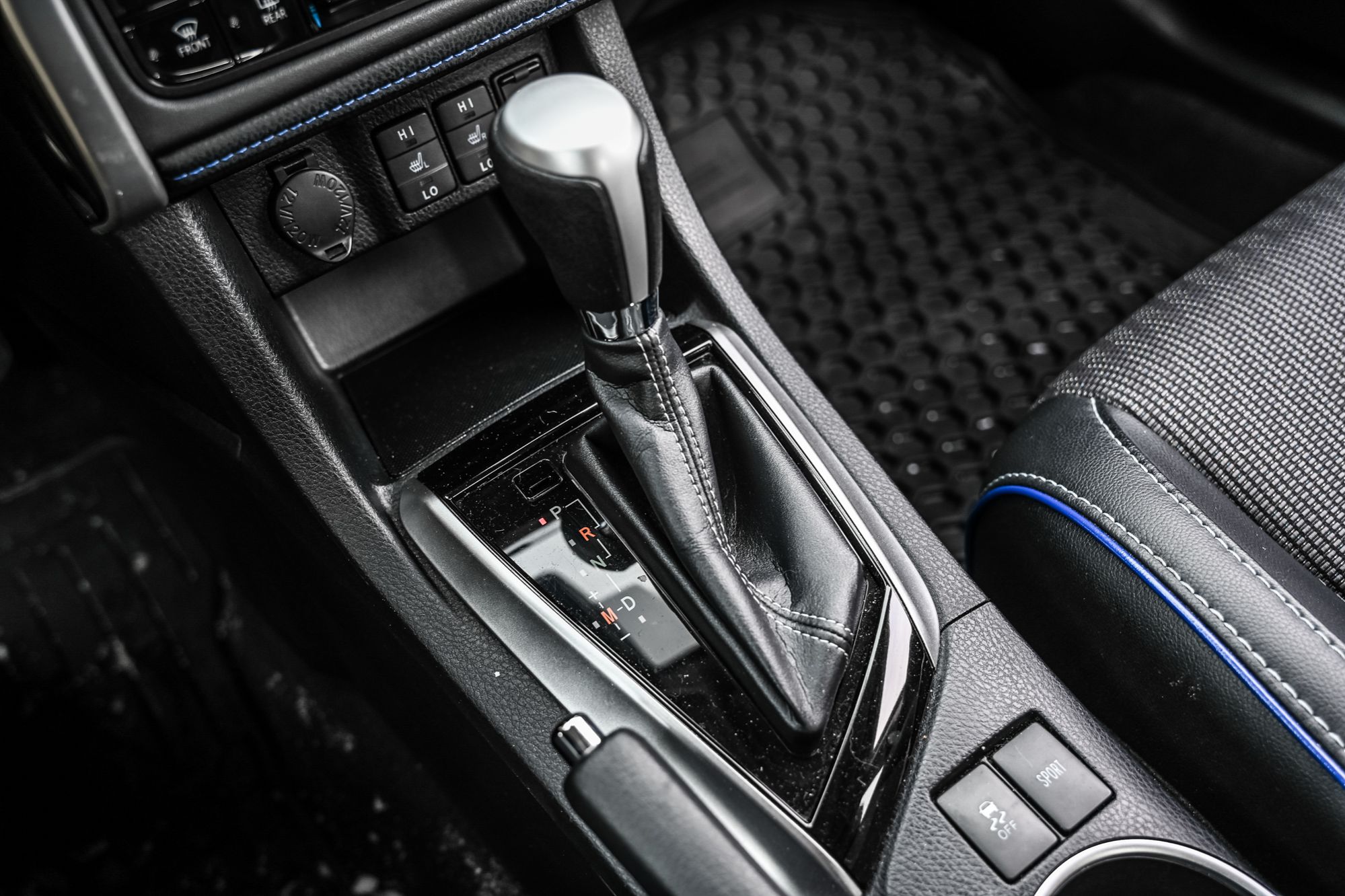 2017 Toyota Corolla in Pointe-Claire, Quebec