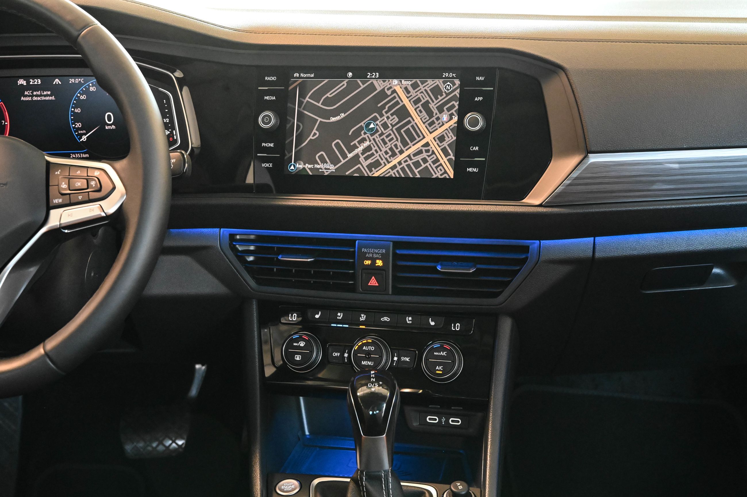 2024 Volkswagen Jetta in Pointe-Claire, Quebec