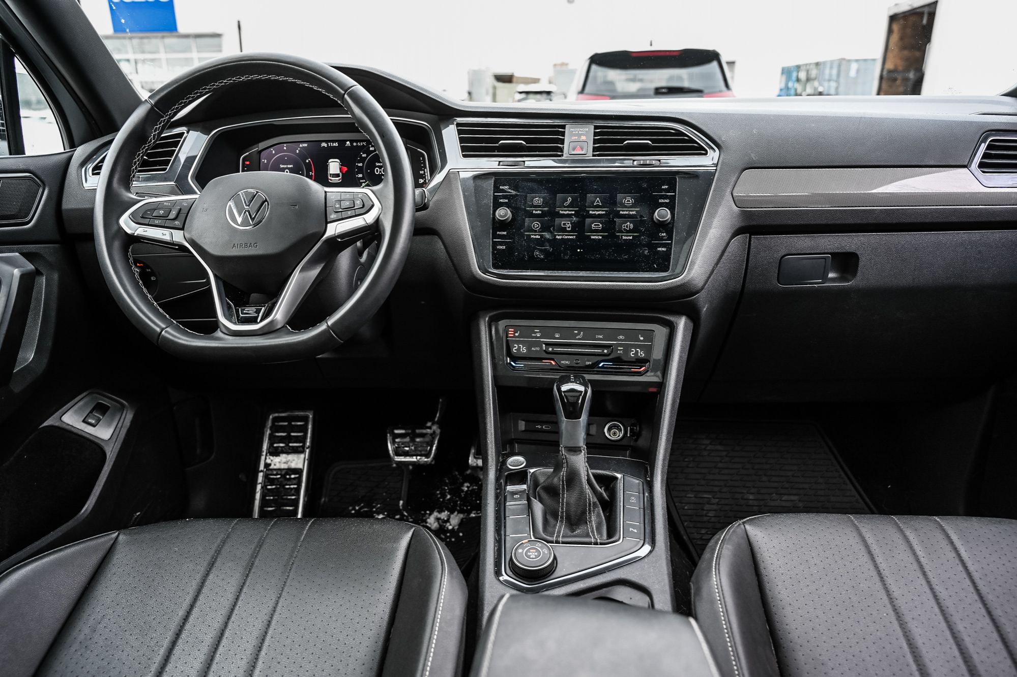 2023 Volkswagen Tiguan in Pointe-Claire, Quebec