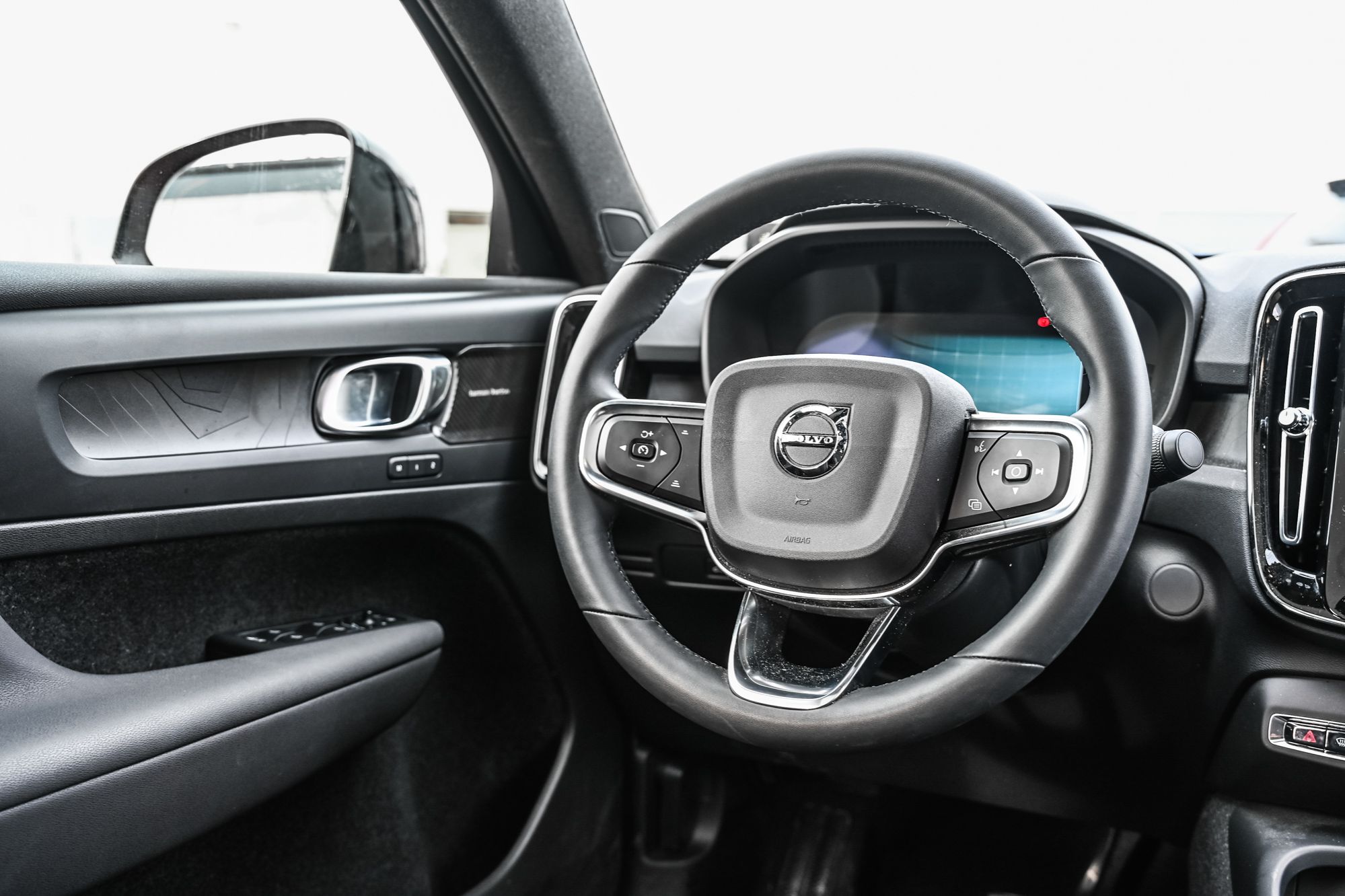 Volvo C40  2023 à Pointe-Claire, Québec