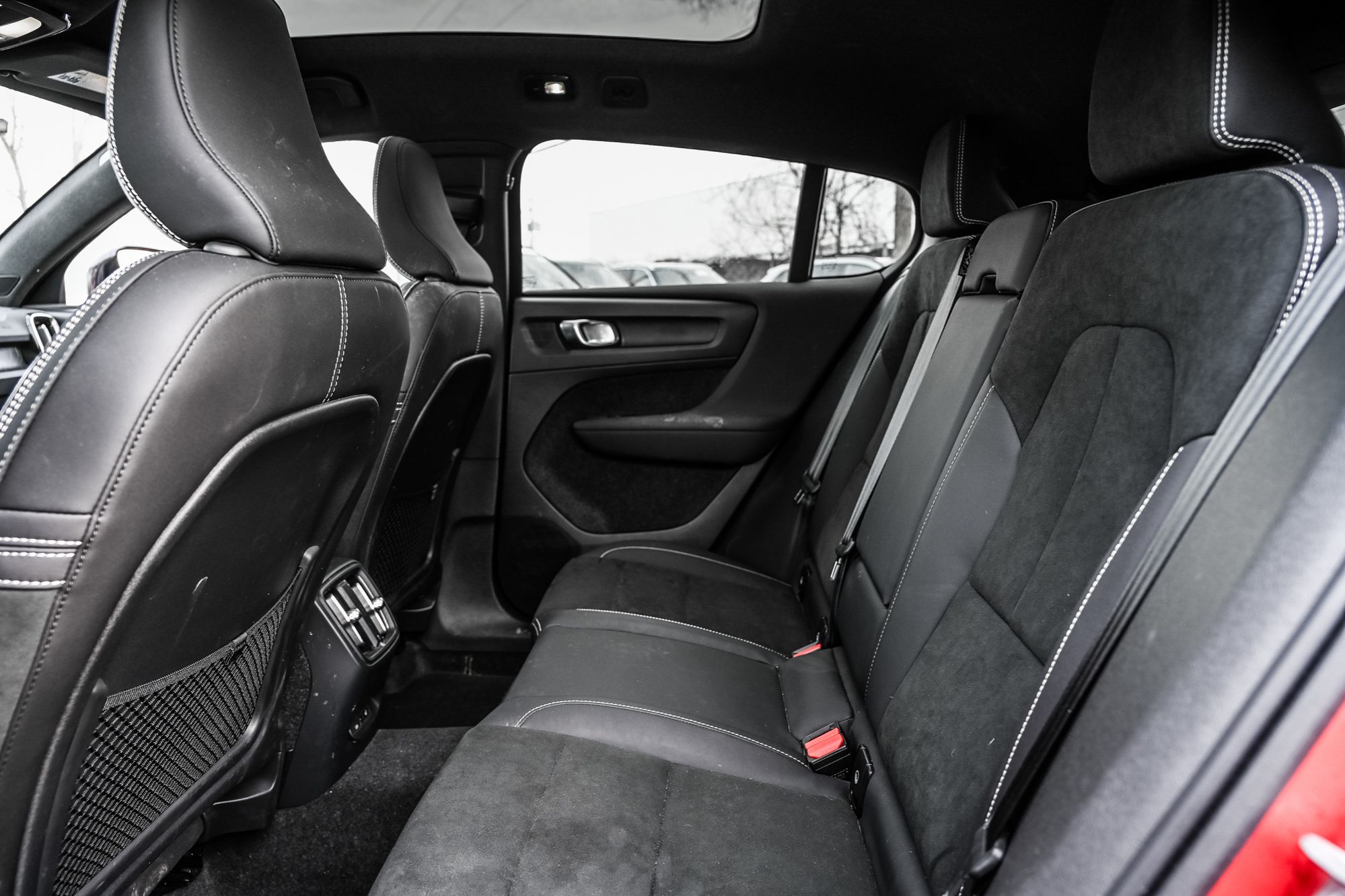 Volvo C40  2023 à Pointe-Claire, Québec