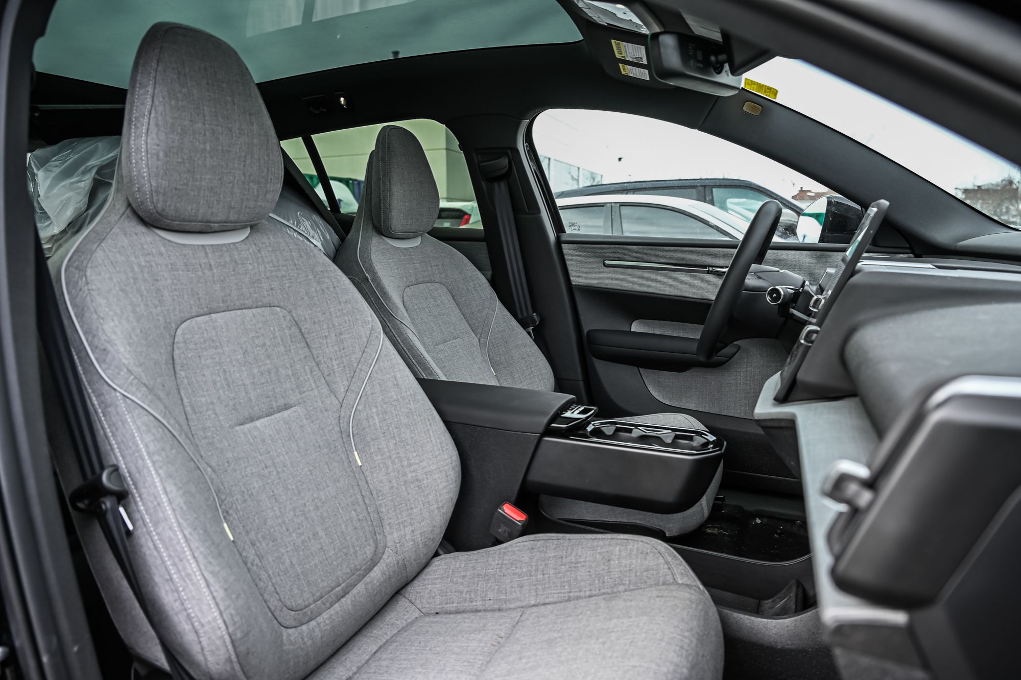 2025 Volvo EX30 in Pointe-Claire, Quebec