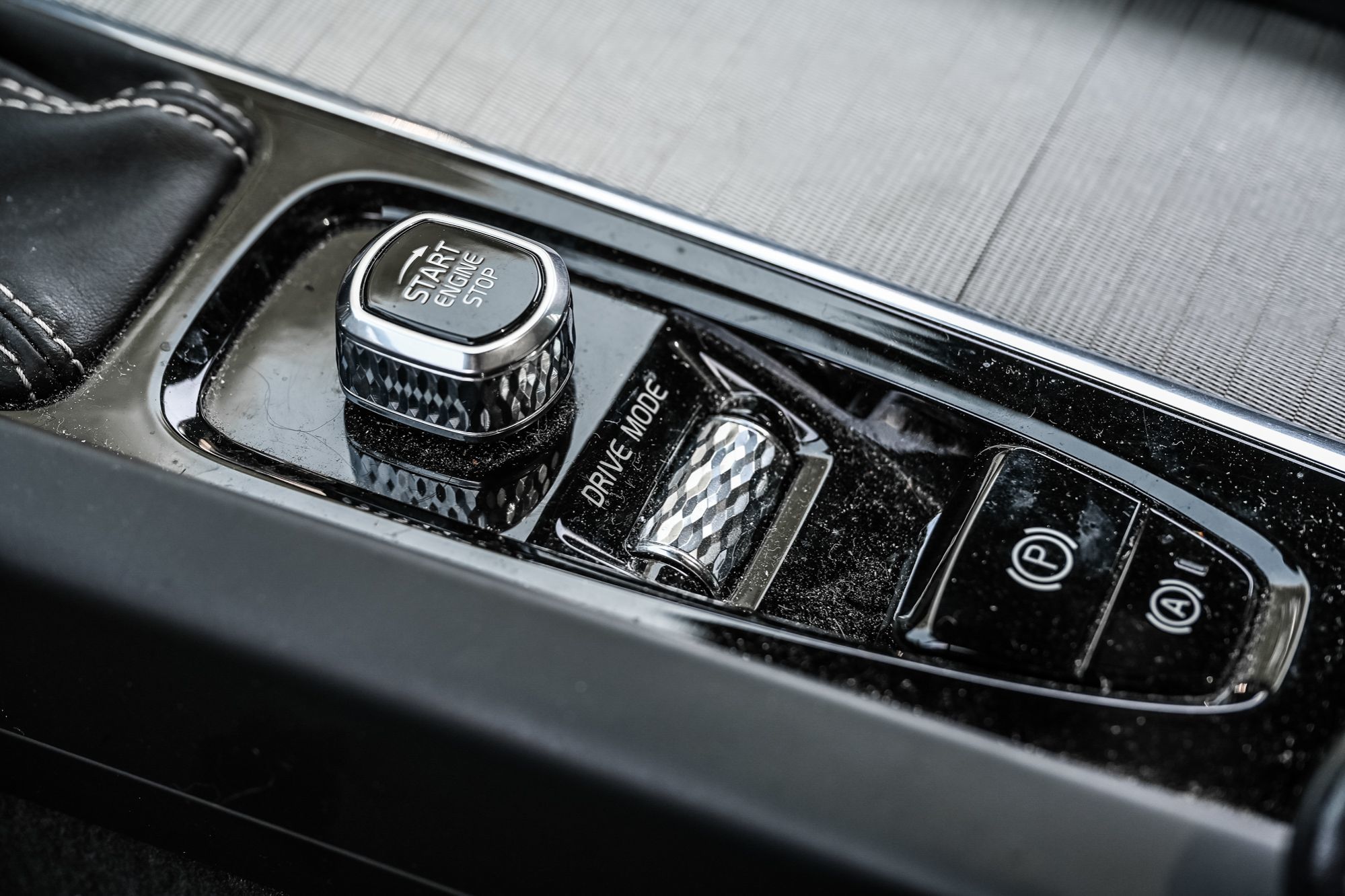 2021 Volvo S60 in Pointe-Claire, Quebec