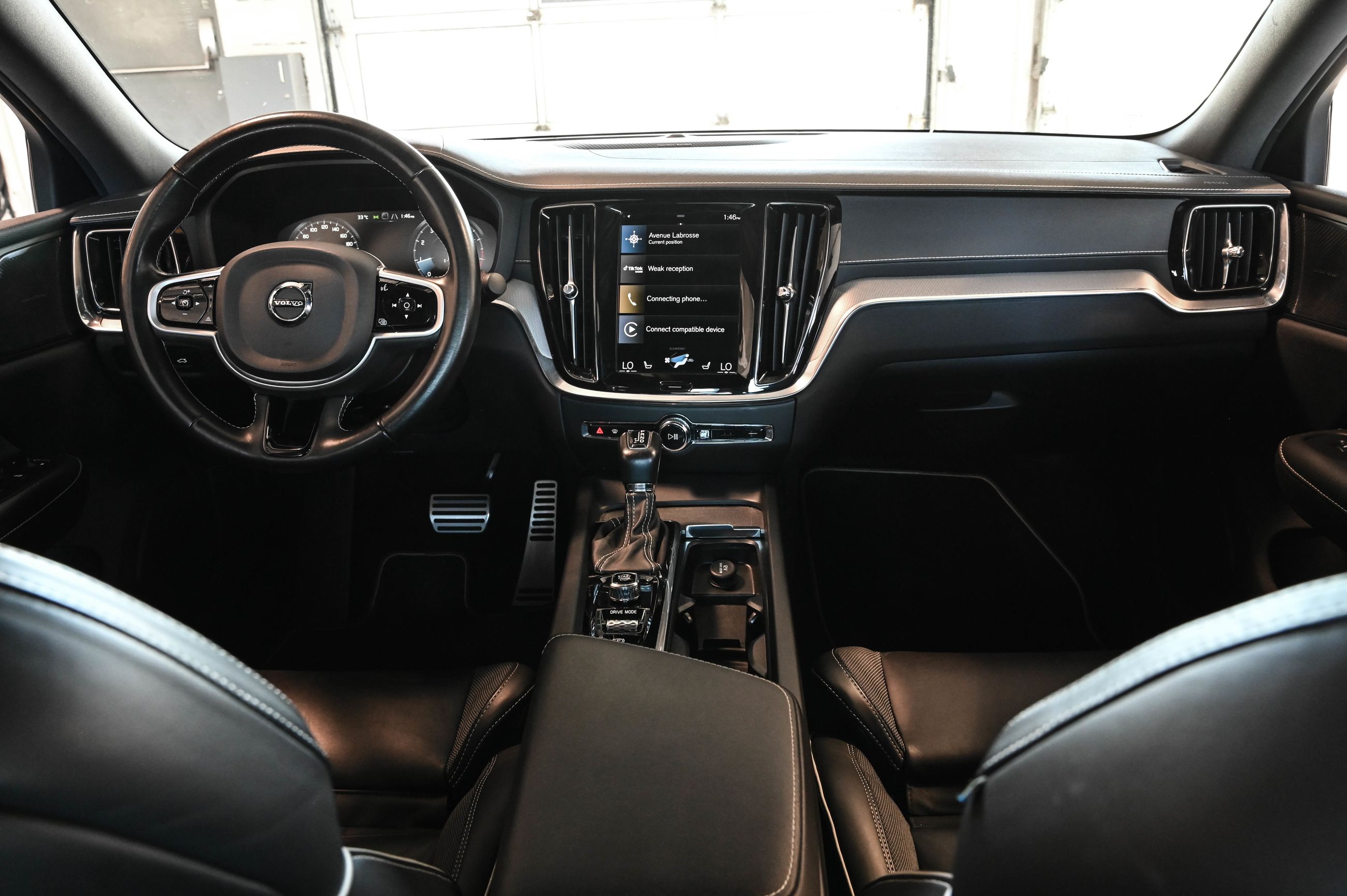 2021 Volvo S60 in Pointe-Claire, Quebec