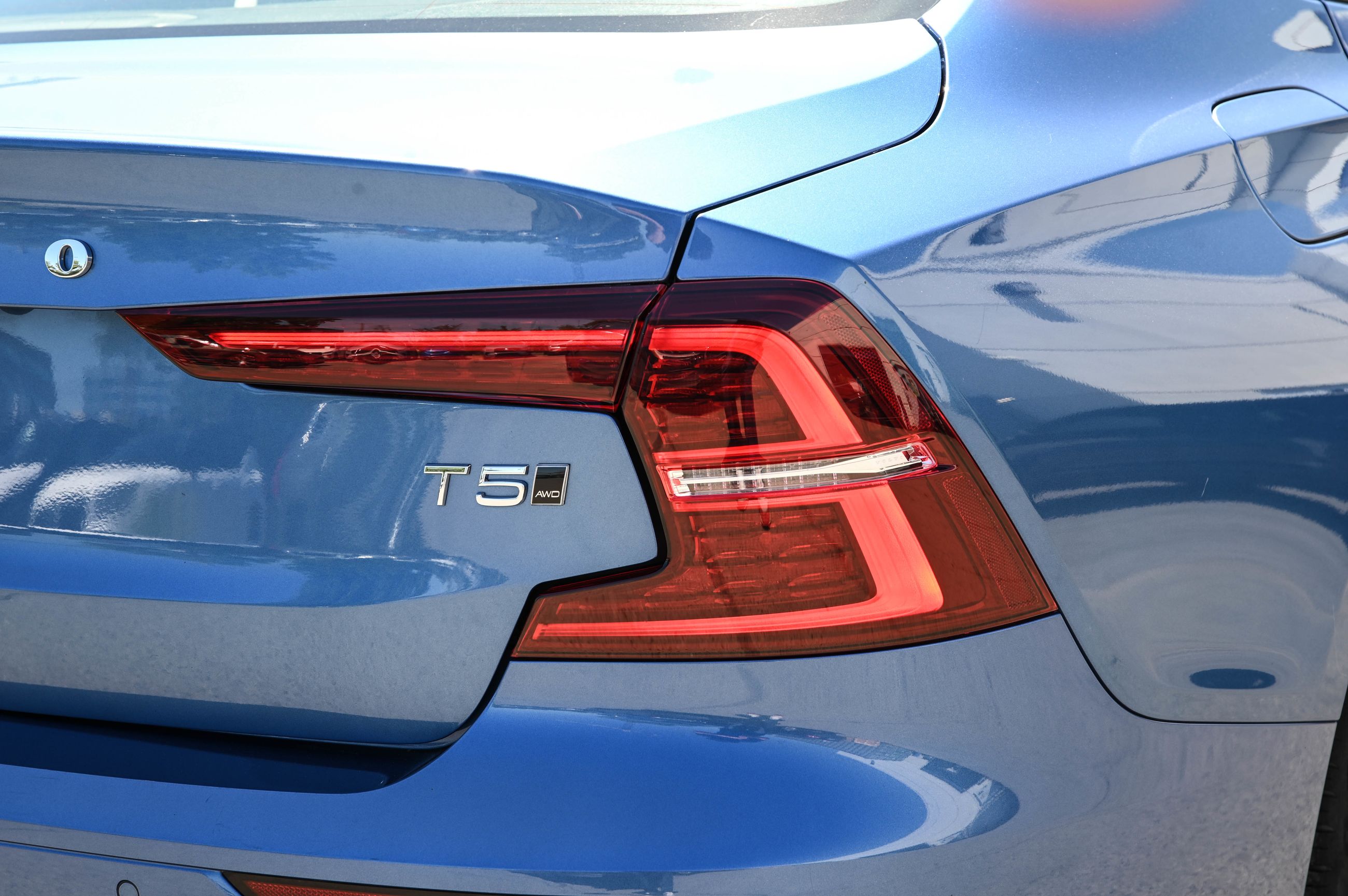 2021 Volvo S60 in Pointe-Claire, Quebec