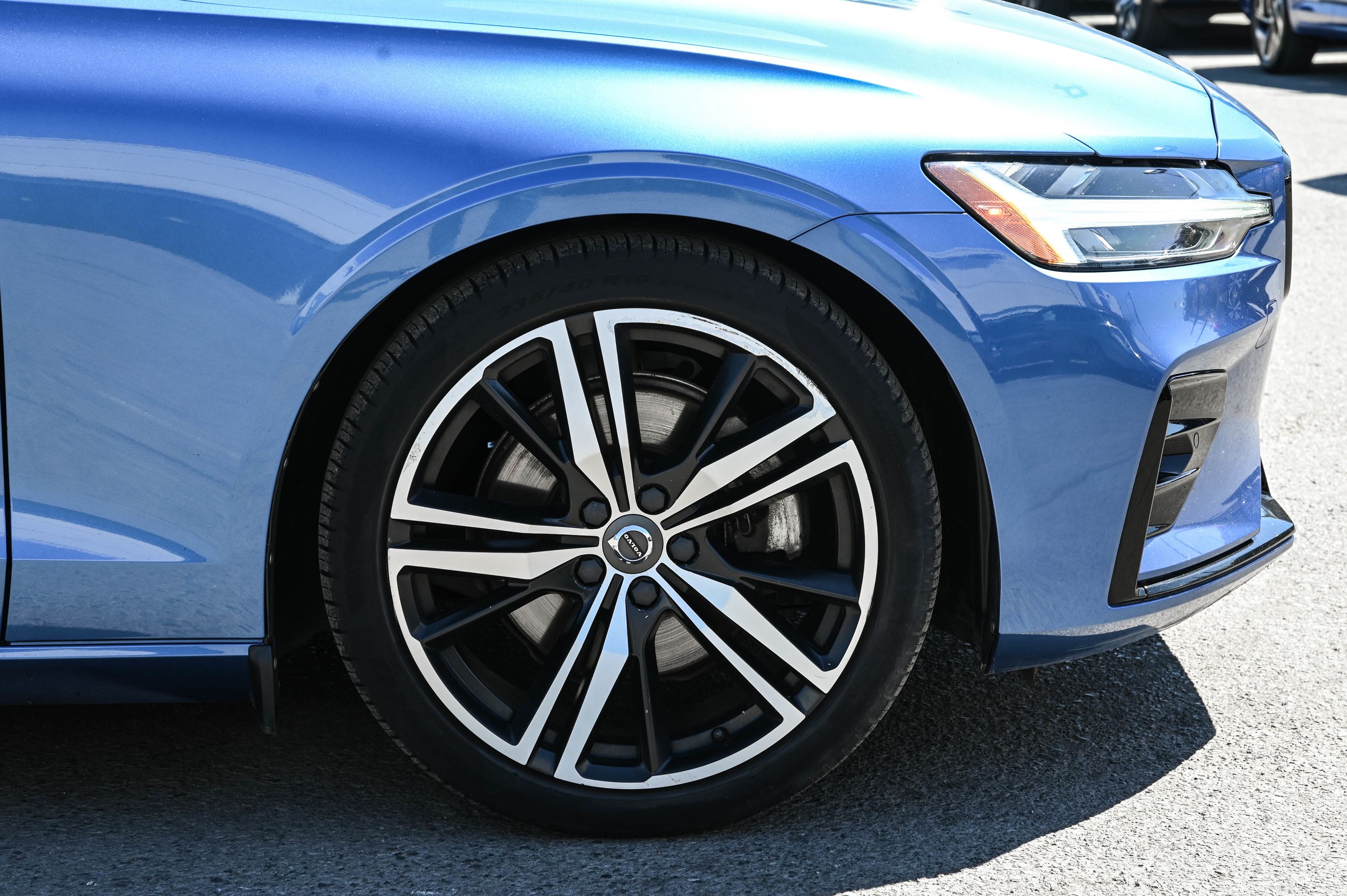 2021 Volvo S60 in Pointe-Claire, Quebec