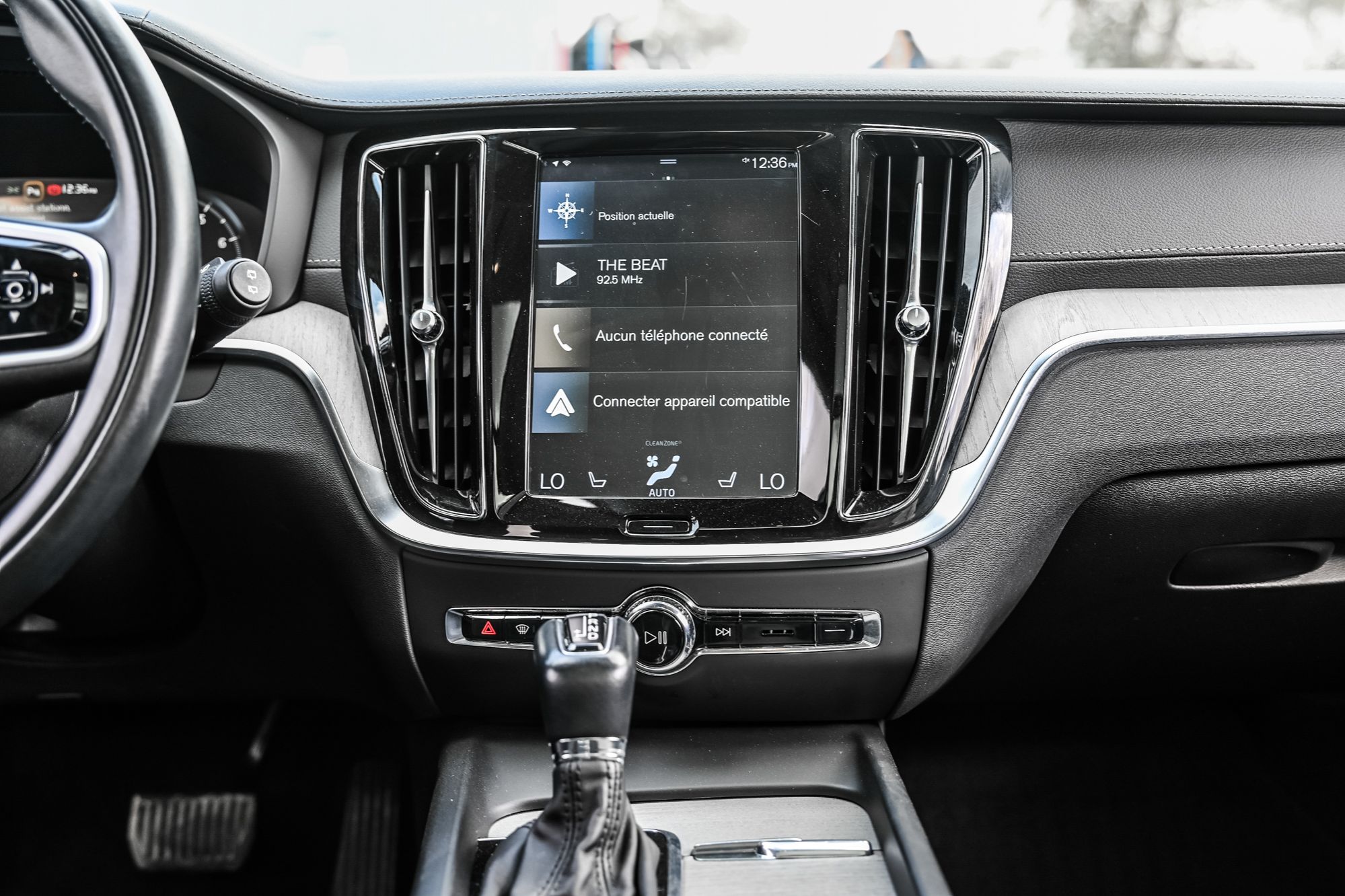 Volvo V60 Cross Country  2021 à Pointe-Claire, Québec