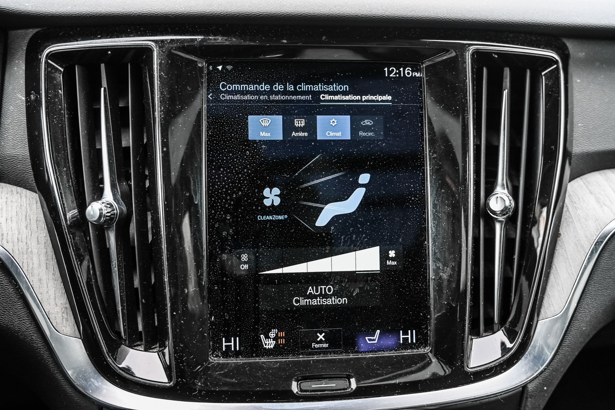 2021 Volvo V60 Cross Country in Pointe-Claire, Quebec