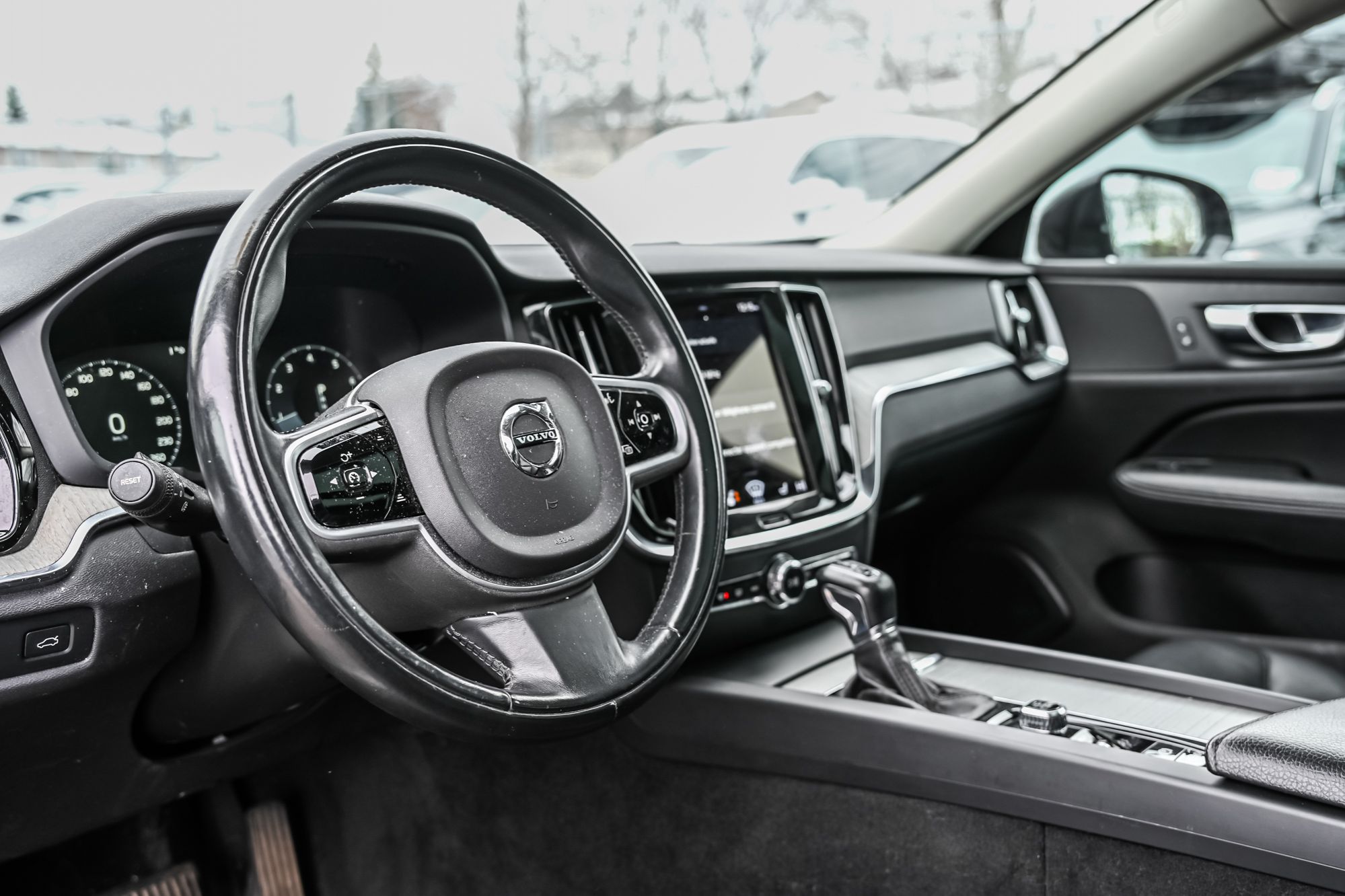2021 Volvo V60 Cross Country in Pointe-Claire, Quebec