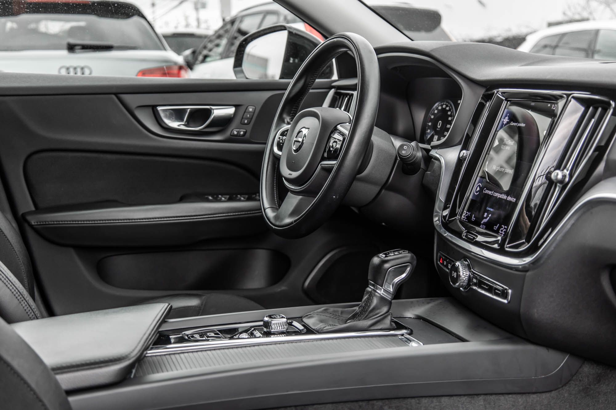 2021 Volvo V60 Cross Country in Pointe-Claire, Quebec