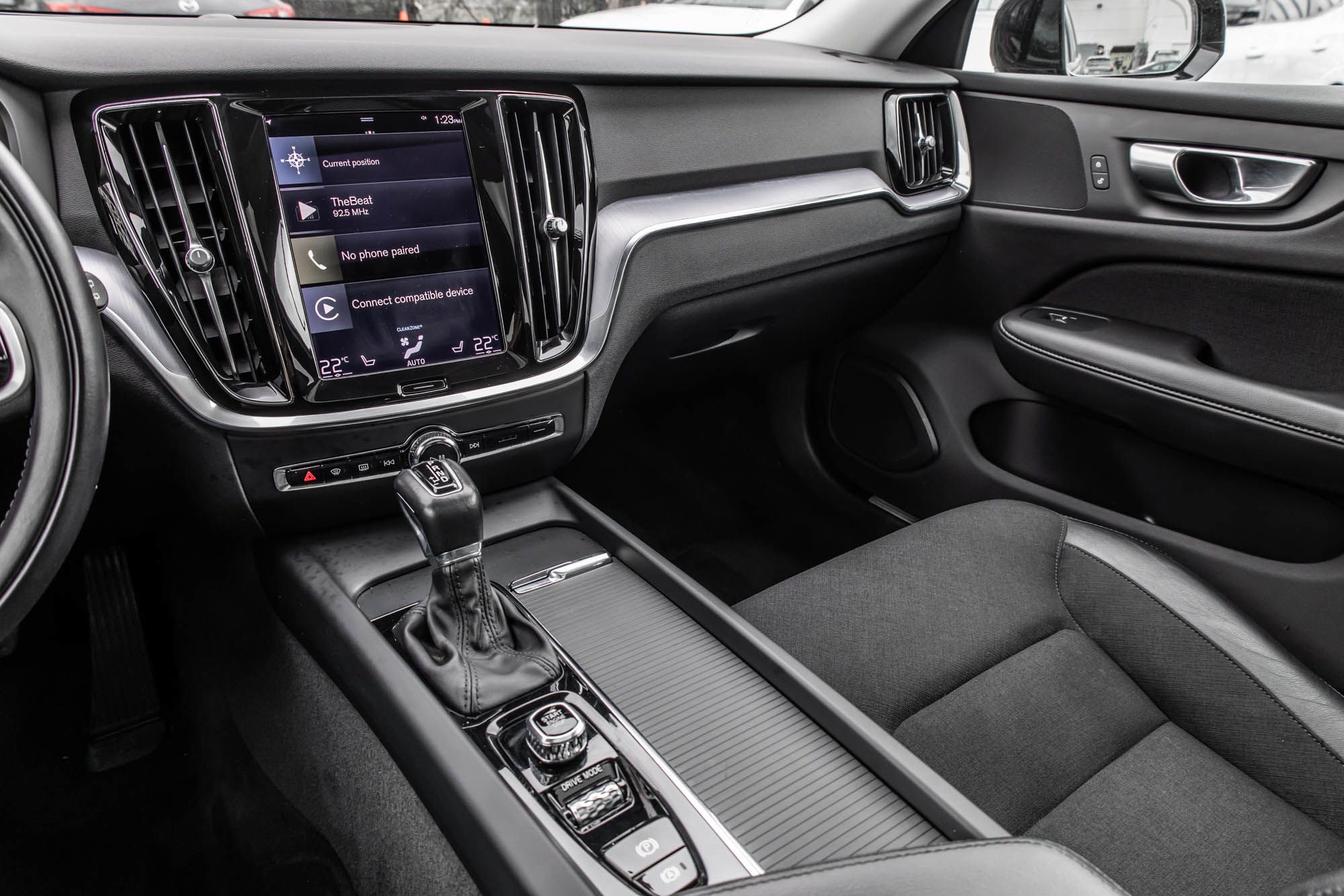 2021 Volvo V60 Cross Country in Pointe-Claire, Quebec