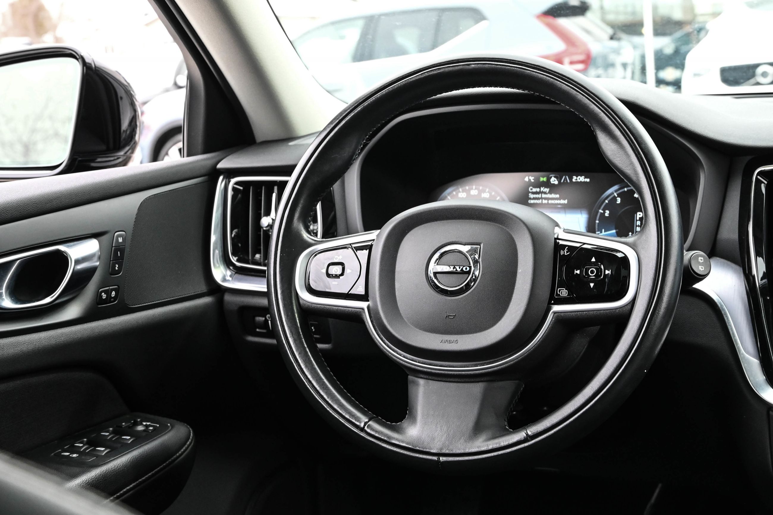 2021 Volvo V60 Cross Country in Pointe-Claire, Quebec