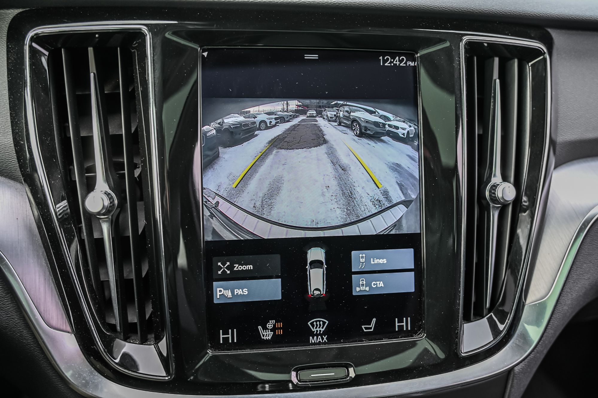 2021 Volvo V60 Cross Country in Pointe-Claire, Quebec