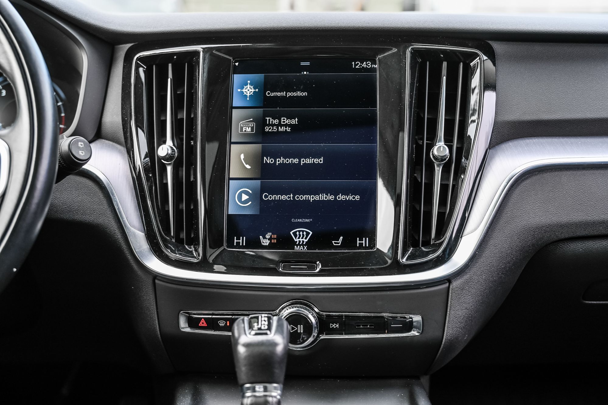 2021 Volvo V60 Cross Country in Pointe-Claire, Quebec