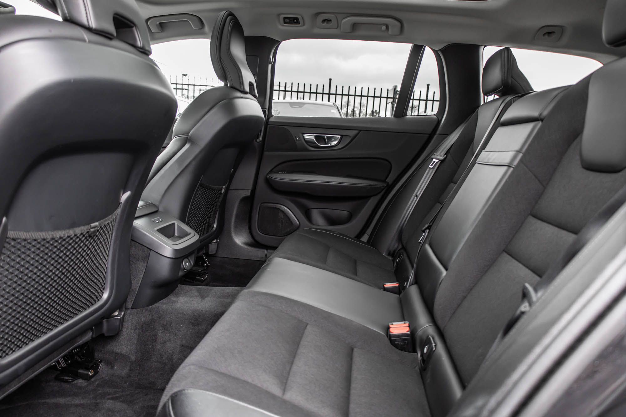 2021 Volvo V60 Cross Country in Pointe-Claire, Quebec