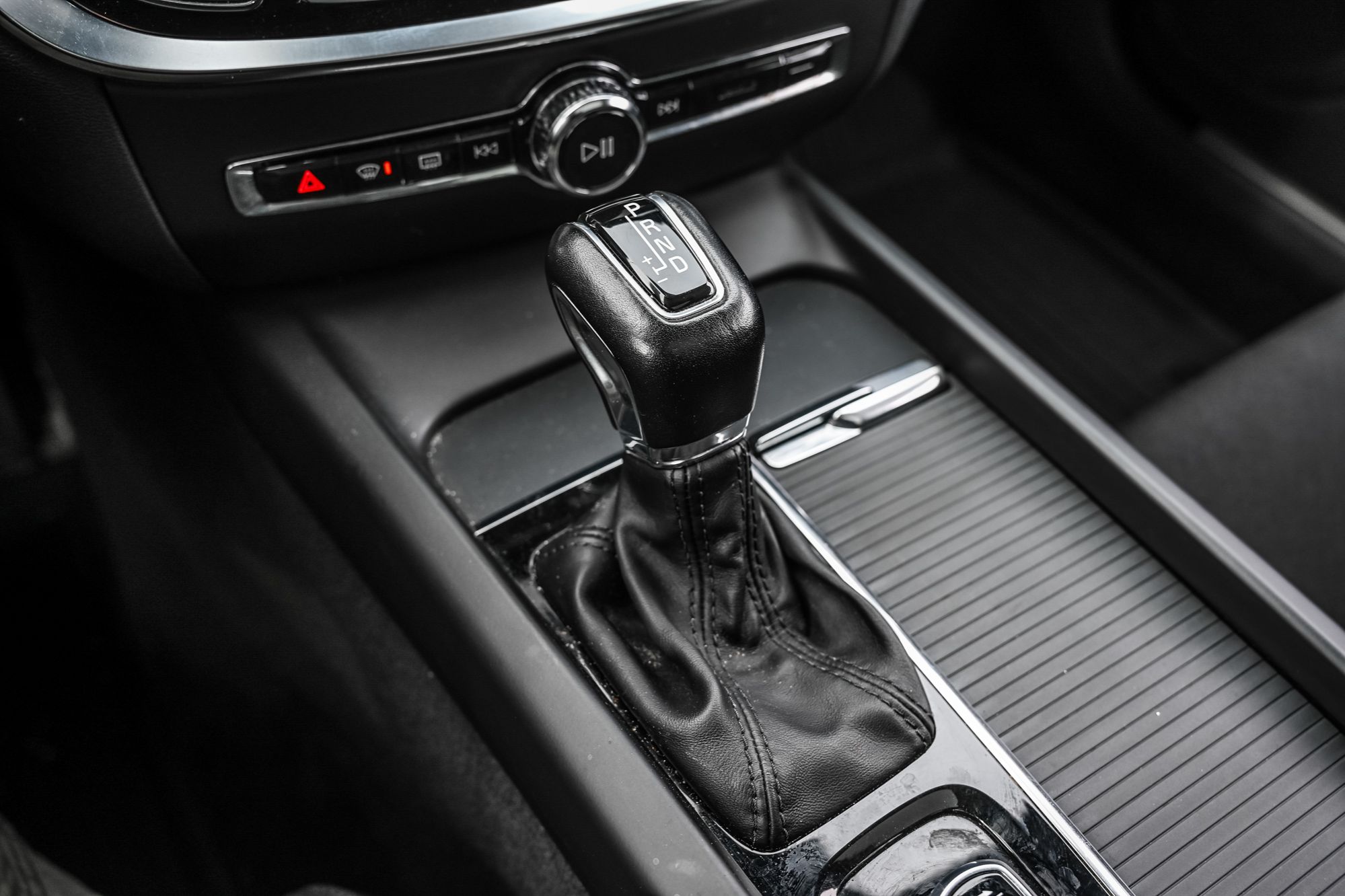 2021 Volvo V60 Cross Country in Pointe-Claire, Quebec