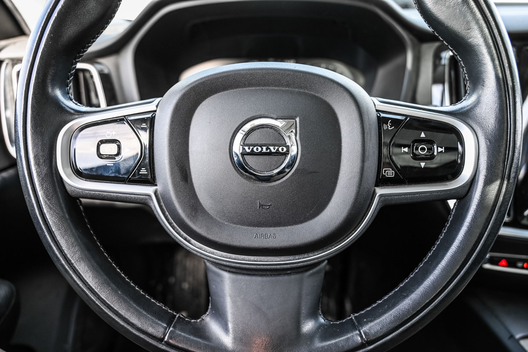 2021 Volvo V60 Cross Country in Pointe-Claire, Quebec