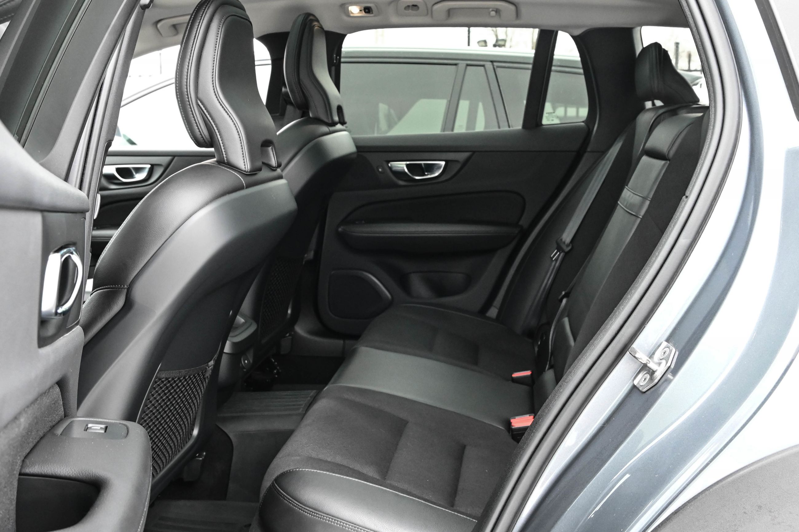 Volvo V60 Cross Country  2021 à Pointe-Claire, Québec