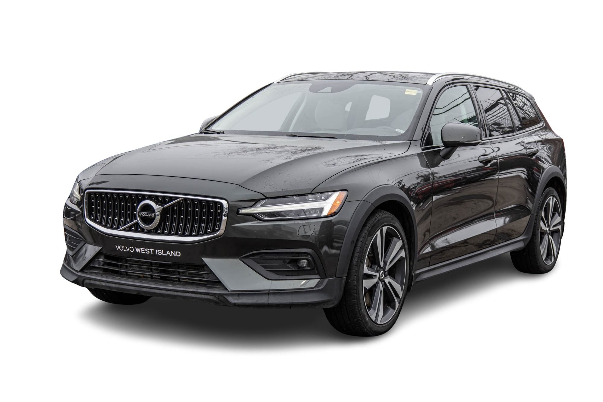 2022 Volvo V60 Cross Country in Pointe-Claire, Quebec