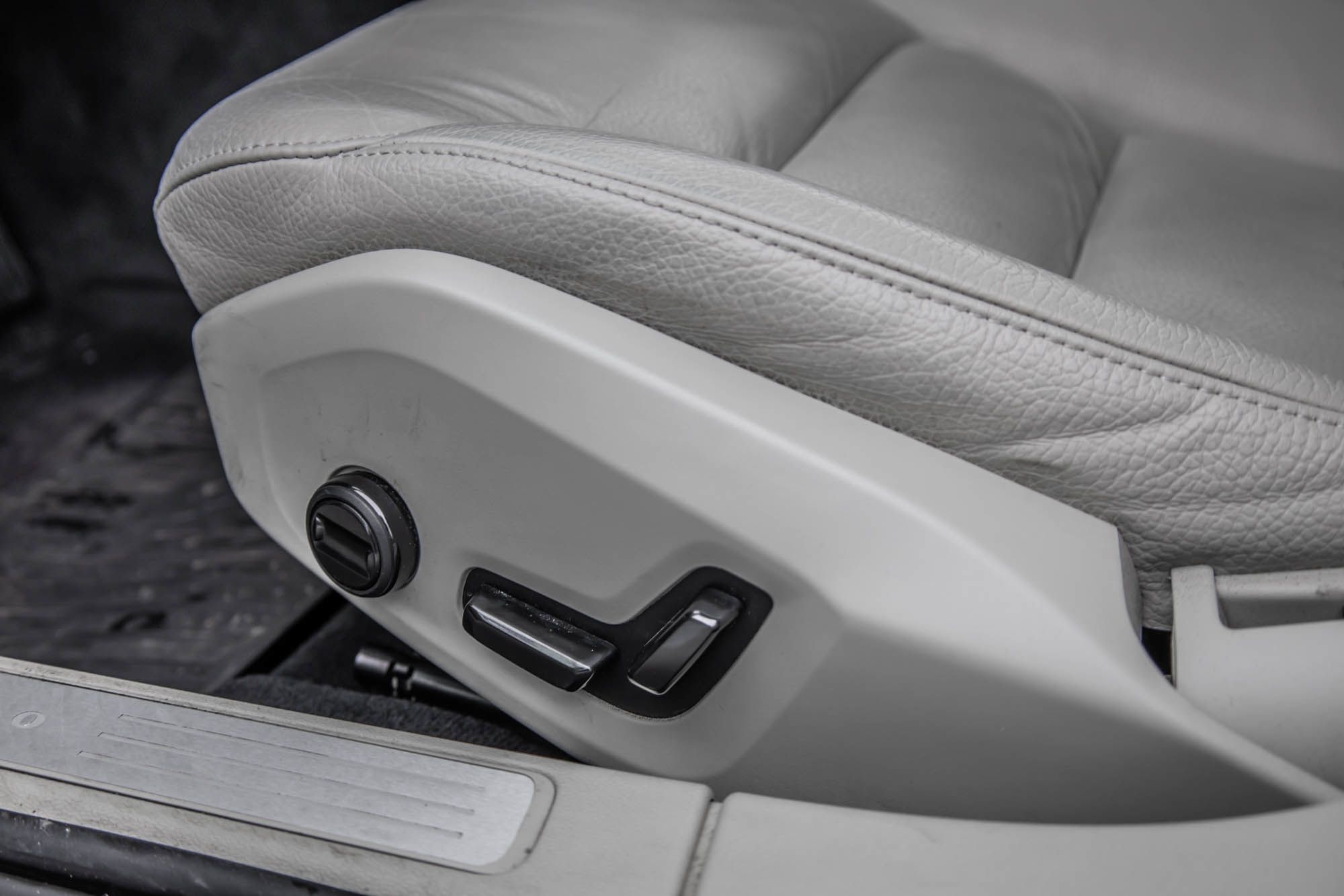 2022 Volvo V60 Cross Country in Pointe-Claire, Quebec