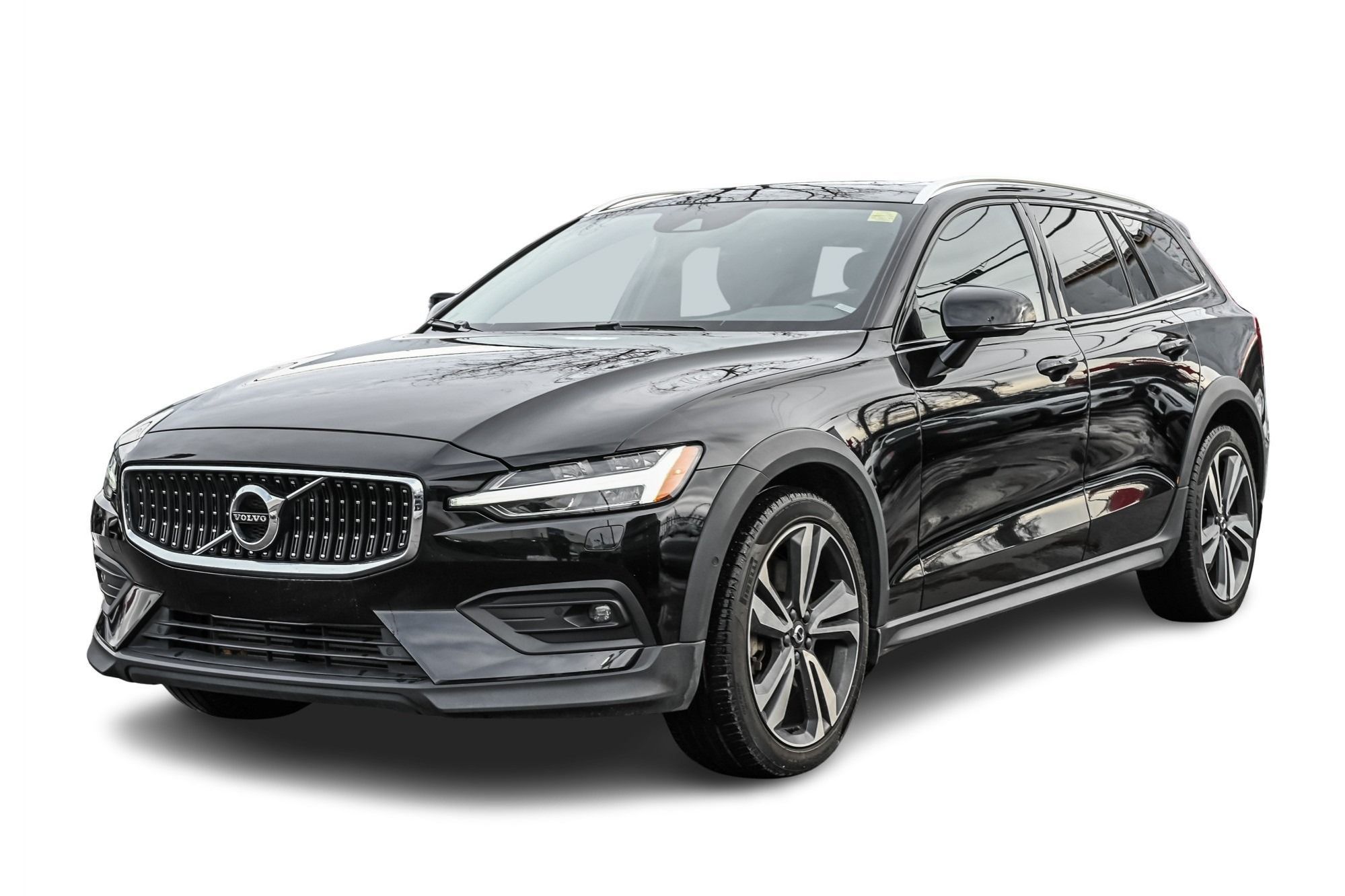 2022 Volvo V60 Cross Country in Pointe-Claire, Quebec