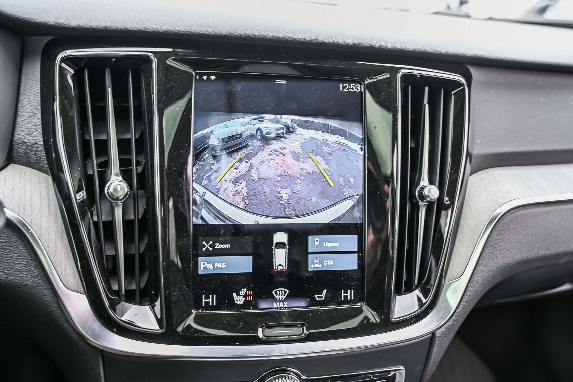 2022 Volvo V60 Cross Country in Pointe-Claire, Quebec