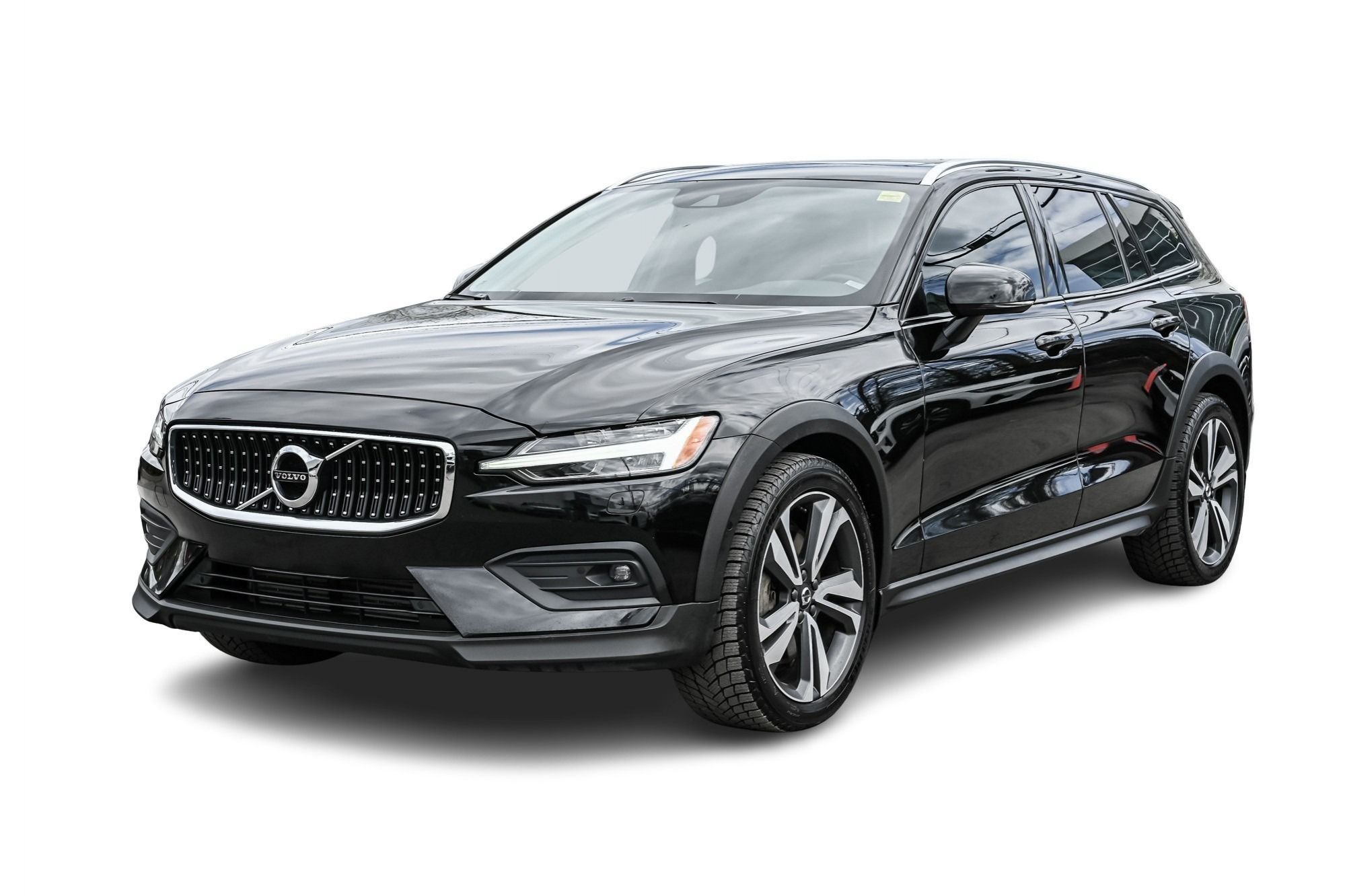 Volvo V60 Cross Country  2022 à Pointe-Claire, Québec