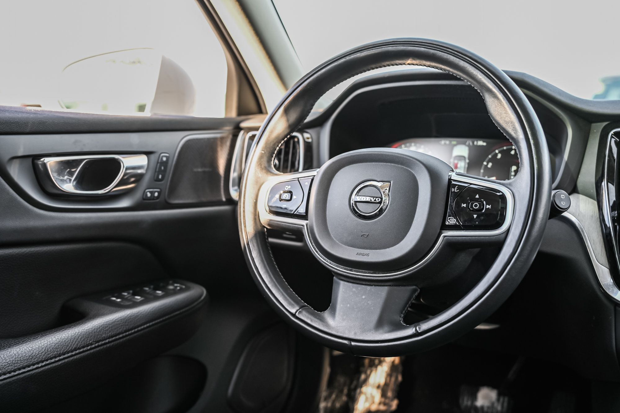 Volvo V60 Cross Country  2022 à Pointe-Claire, Québec