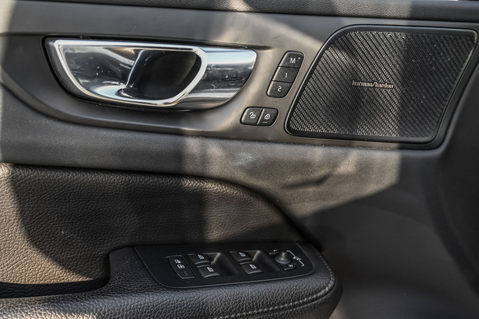 Volvo V60 Cross Country  2022 à Pointe-Claire, Québec