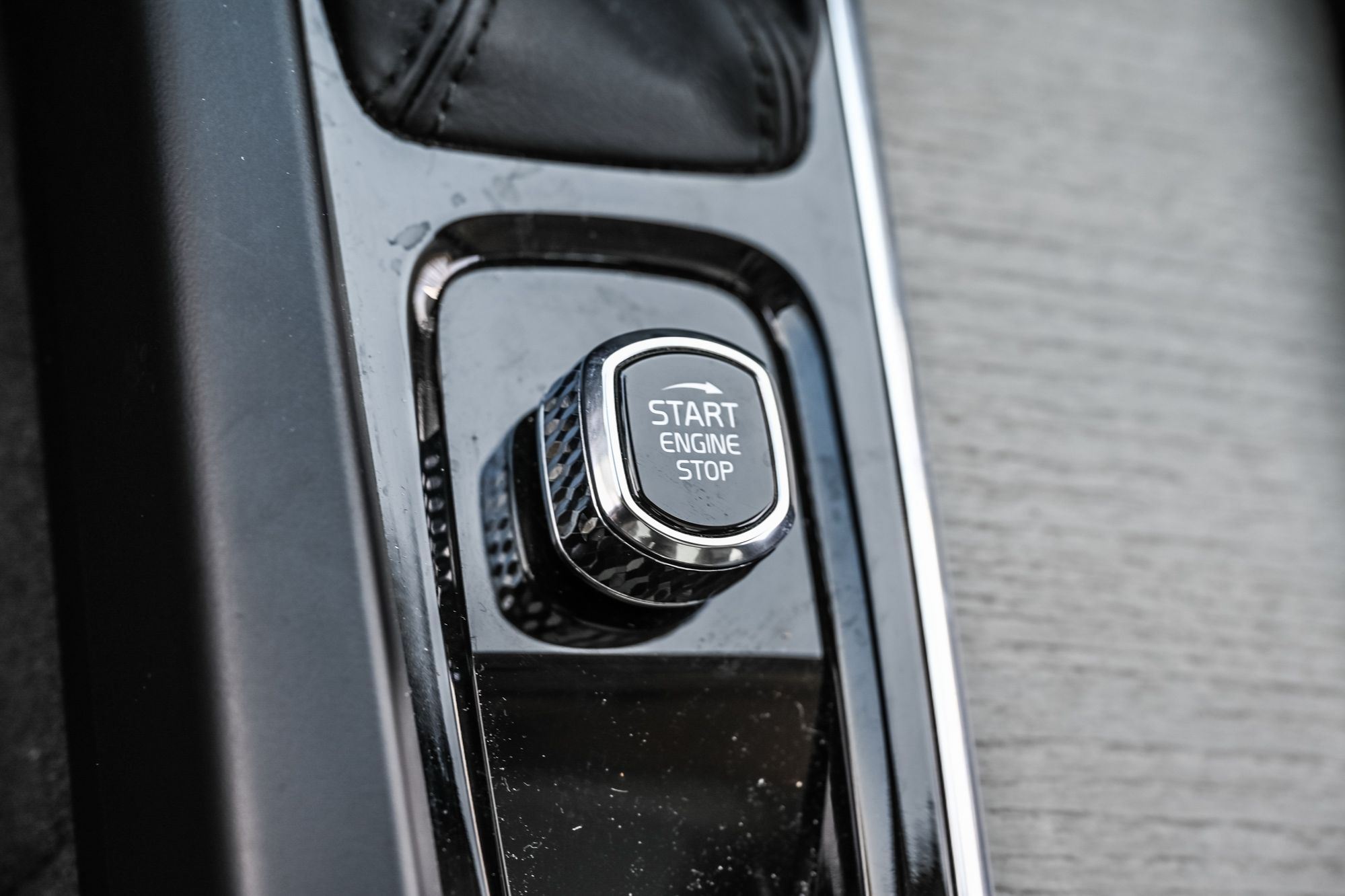 Volvo V60 Cross Country  2022 à Pointe-Claire, Québec