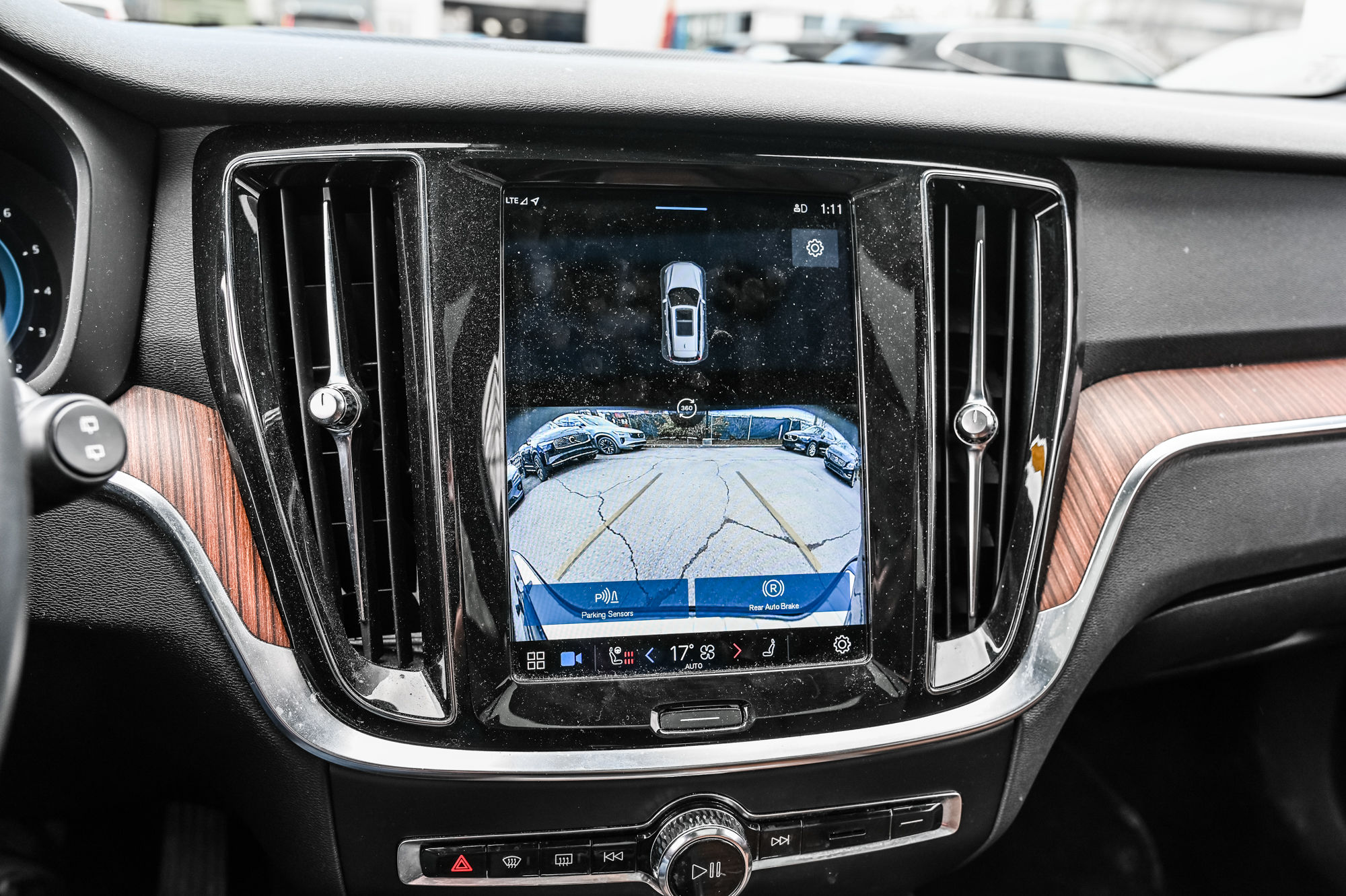 2023 Volvo V60 Cross Country in Pointe-Claire, Quebec