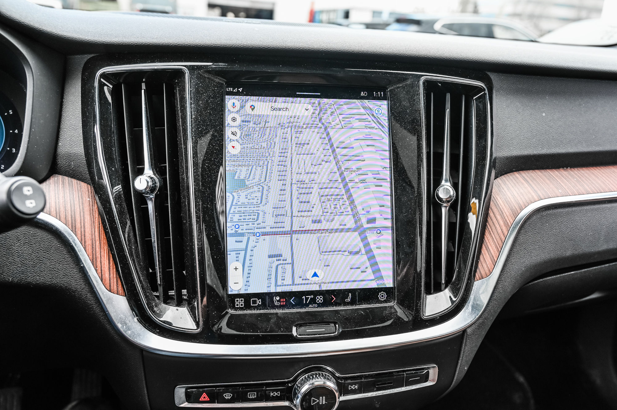 2023 Volvo V60 Cross Country in Pointe-Claire, Quebec