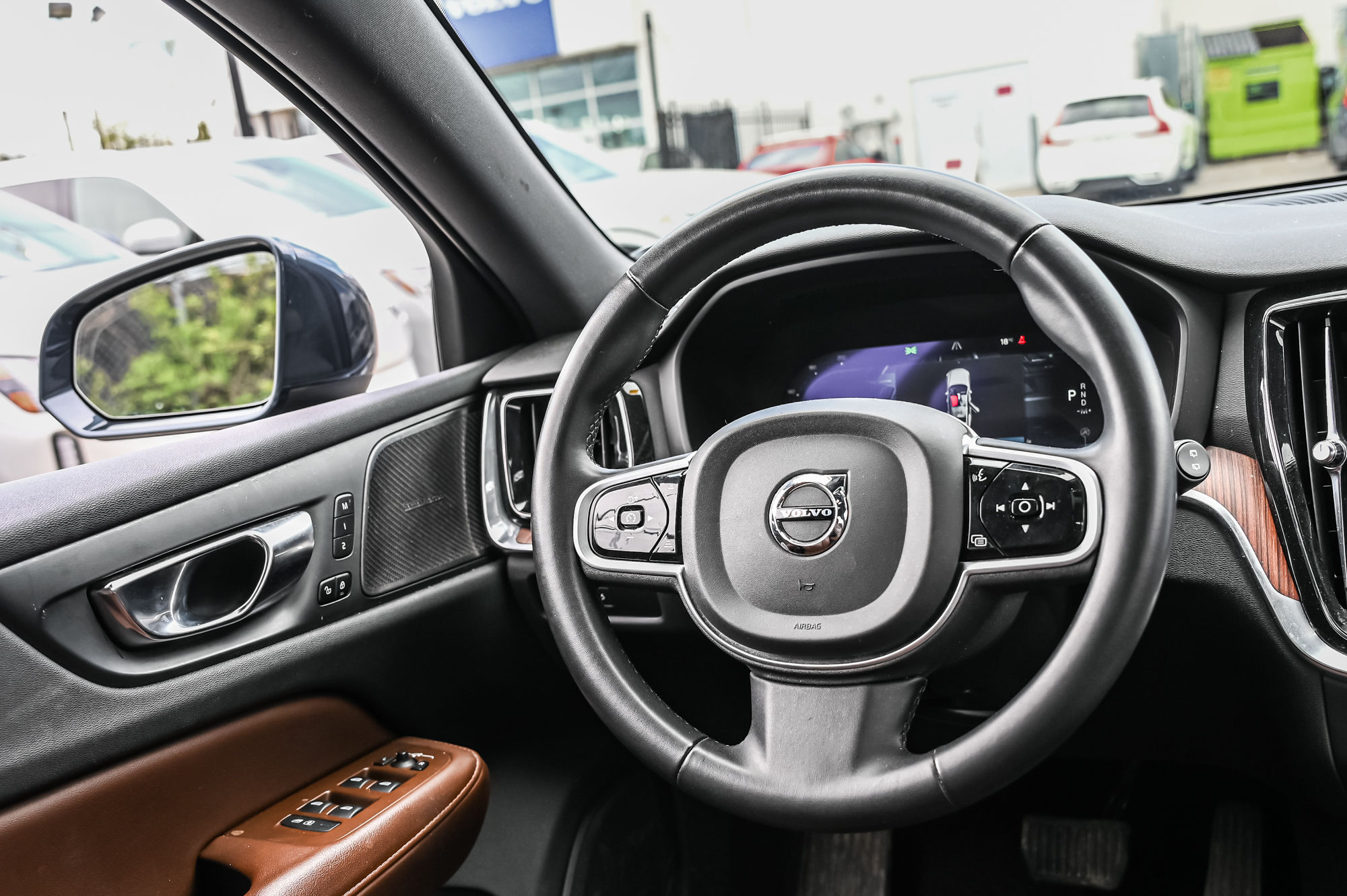 2023 Volvo V60 Cross Country in Pointe-Claire, Quebec