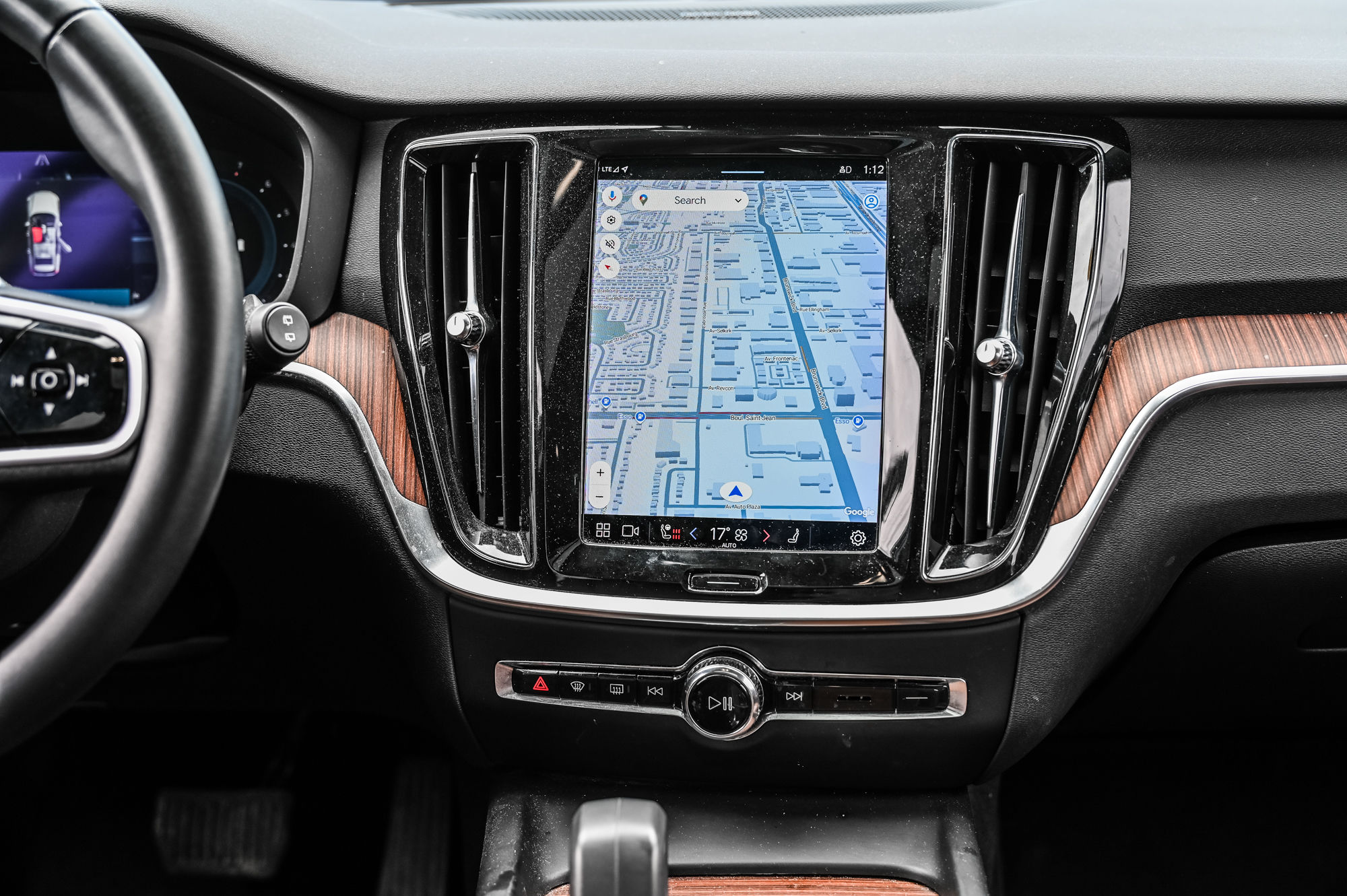 2023 Volvo V60 Cross Country in Pointe-Claire, Quebec