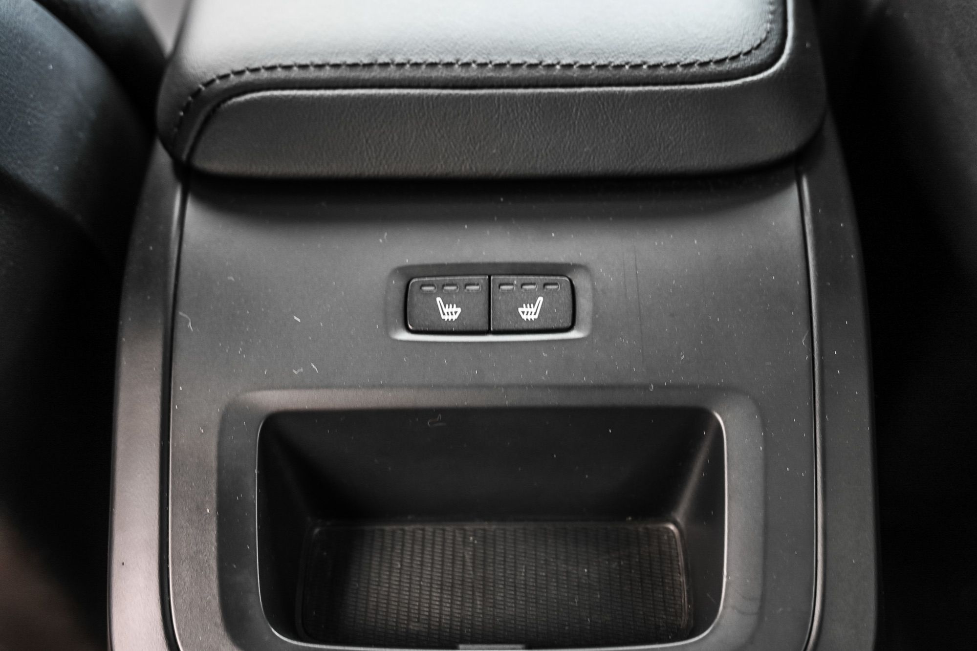 2024 Volvo V60 Cross Country in Pointe-Claire, Quebec