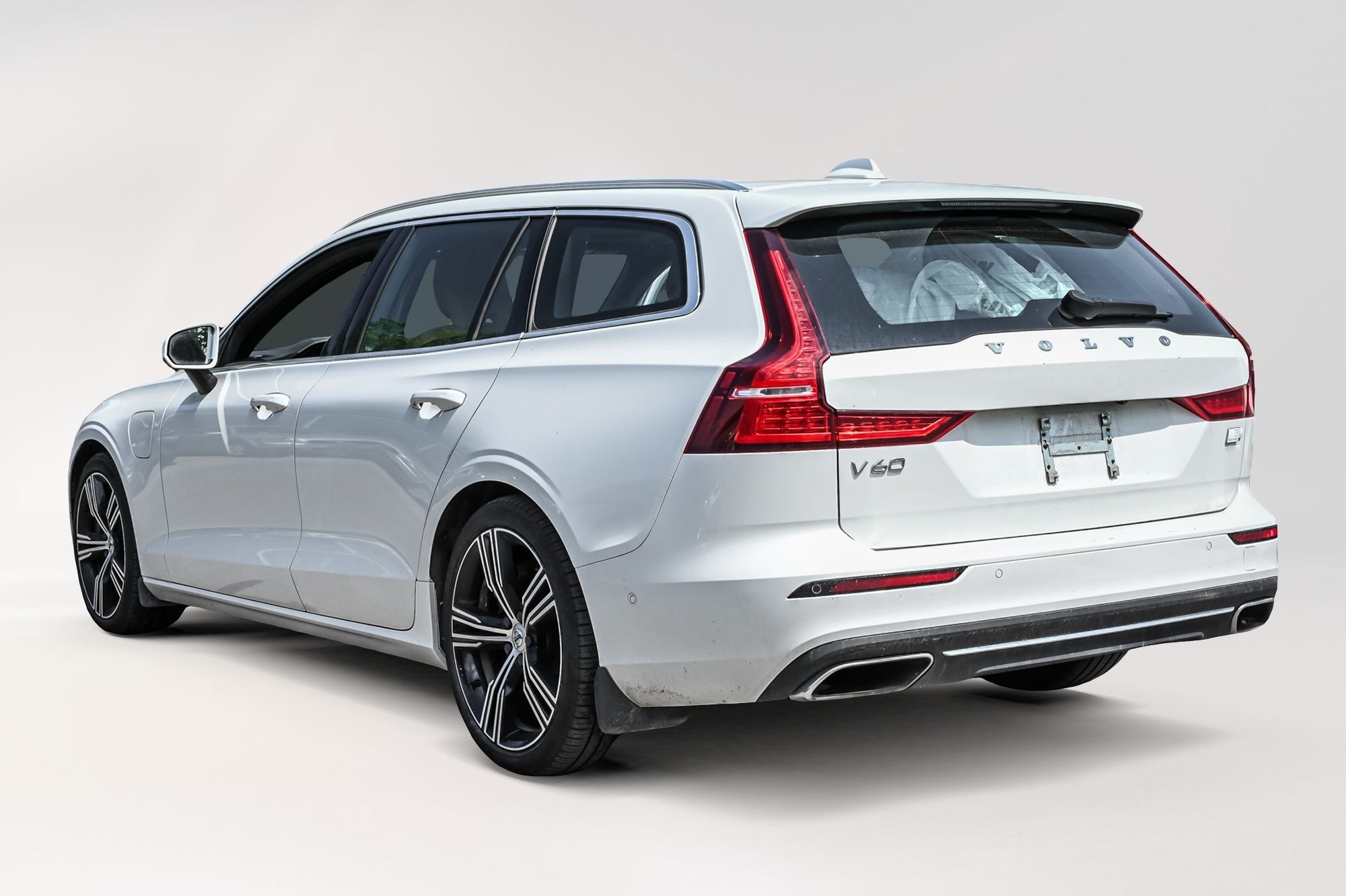 2021 Volvo V60 in Pointe-Claire, Quebec