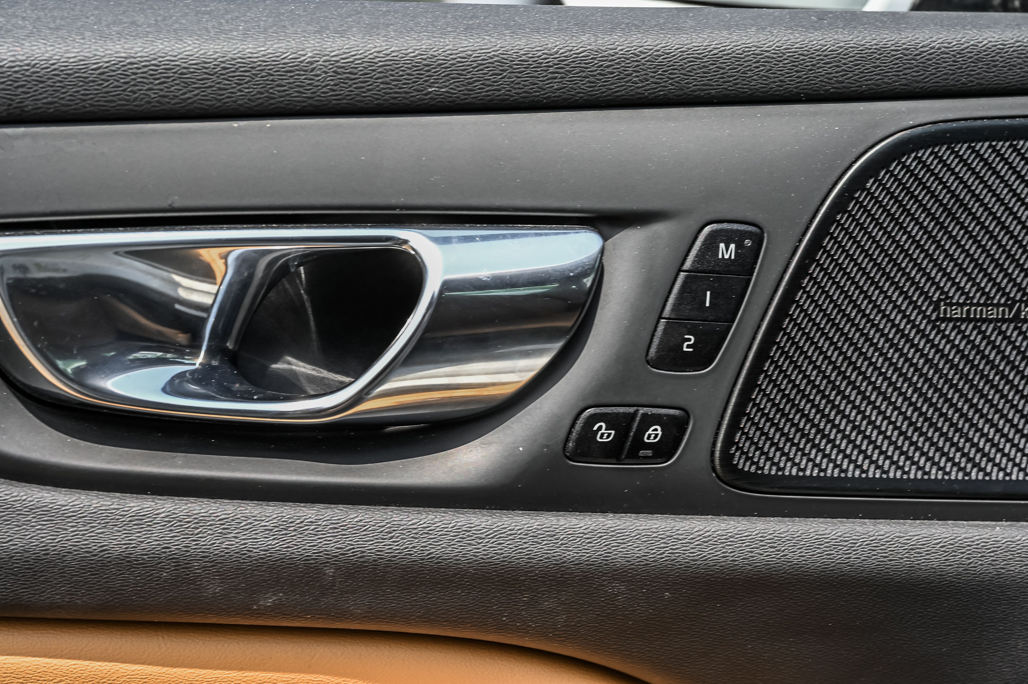 2021 Volvo V60 in Pointe-Claire, Quebec