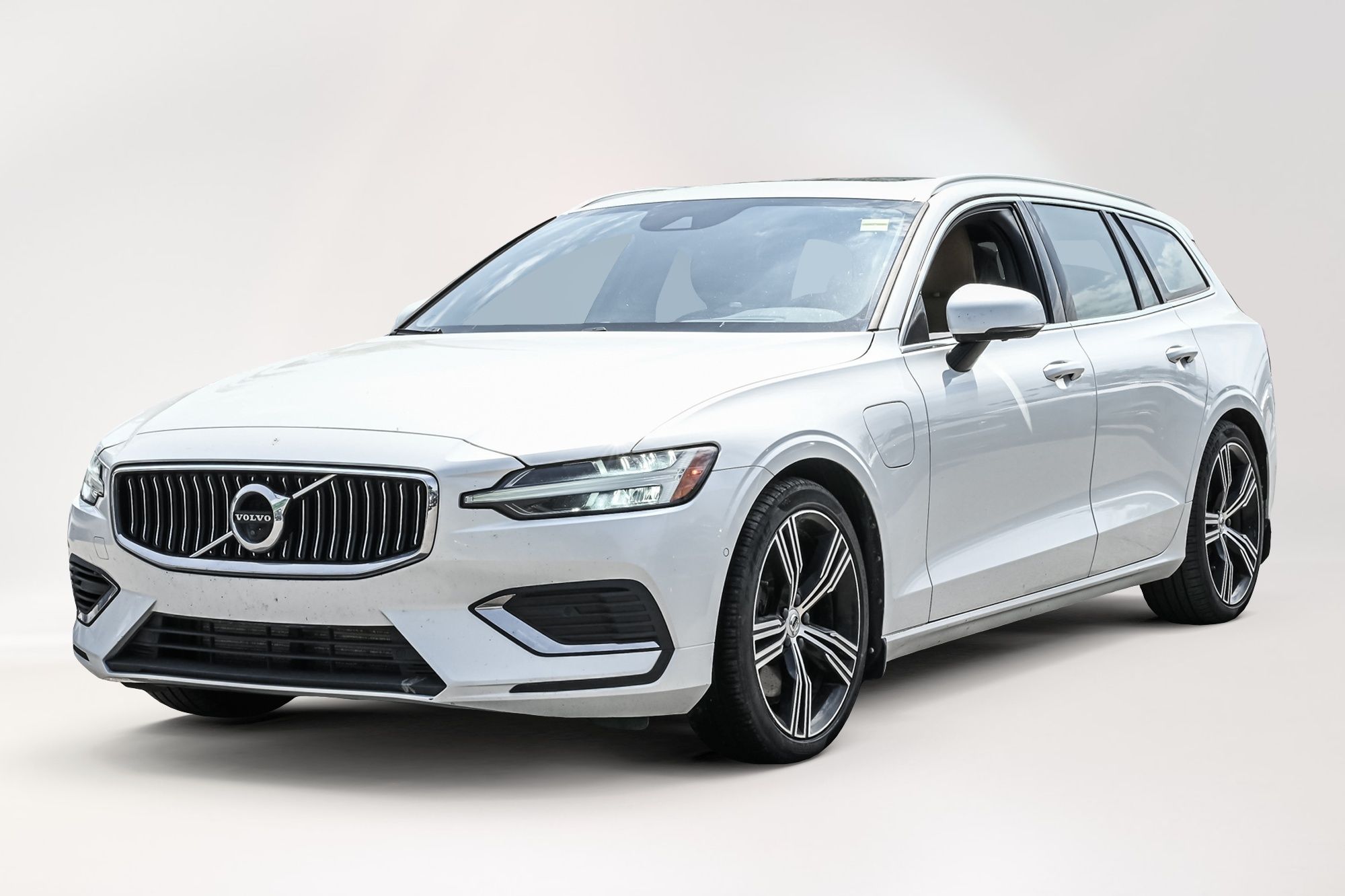 2021 Volvo V60 in Pointe-Claire, Quebec