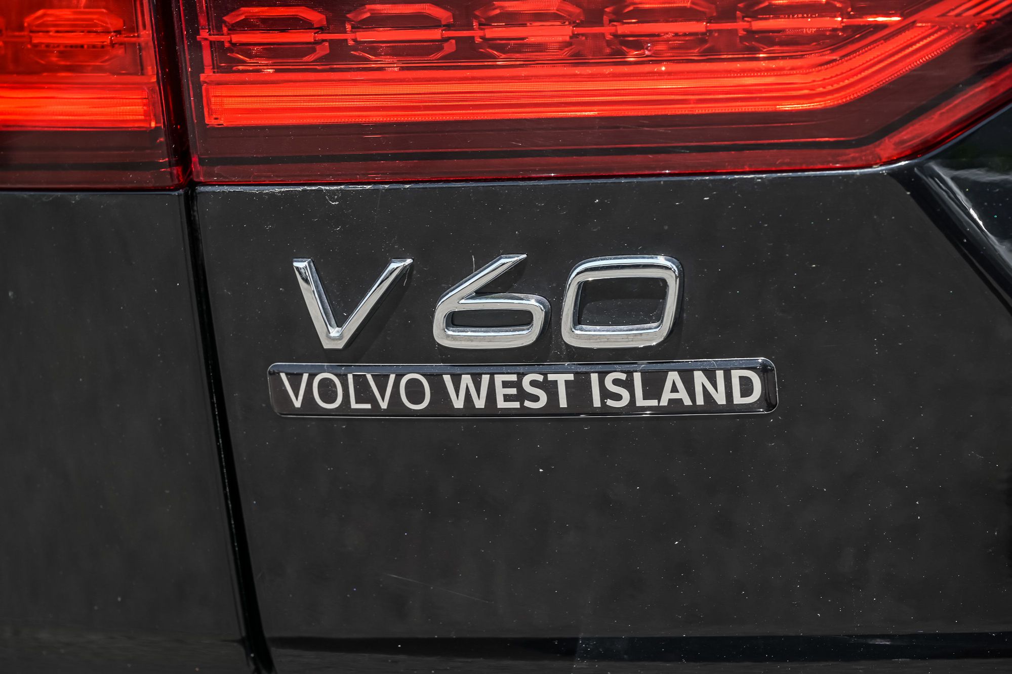 2022 Volvo V60 in Pointe-Claire, Quebec