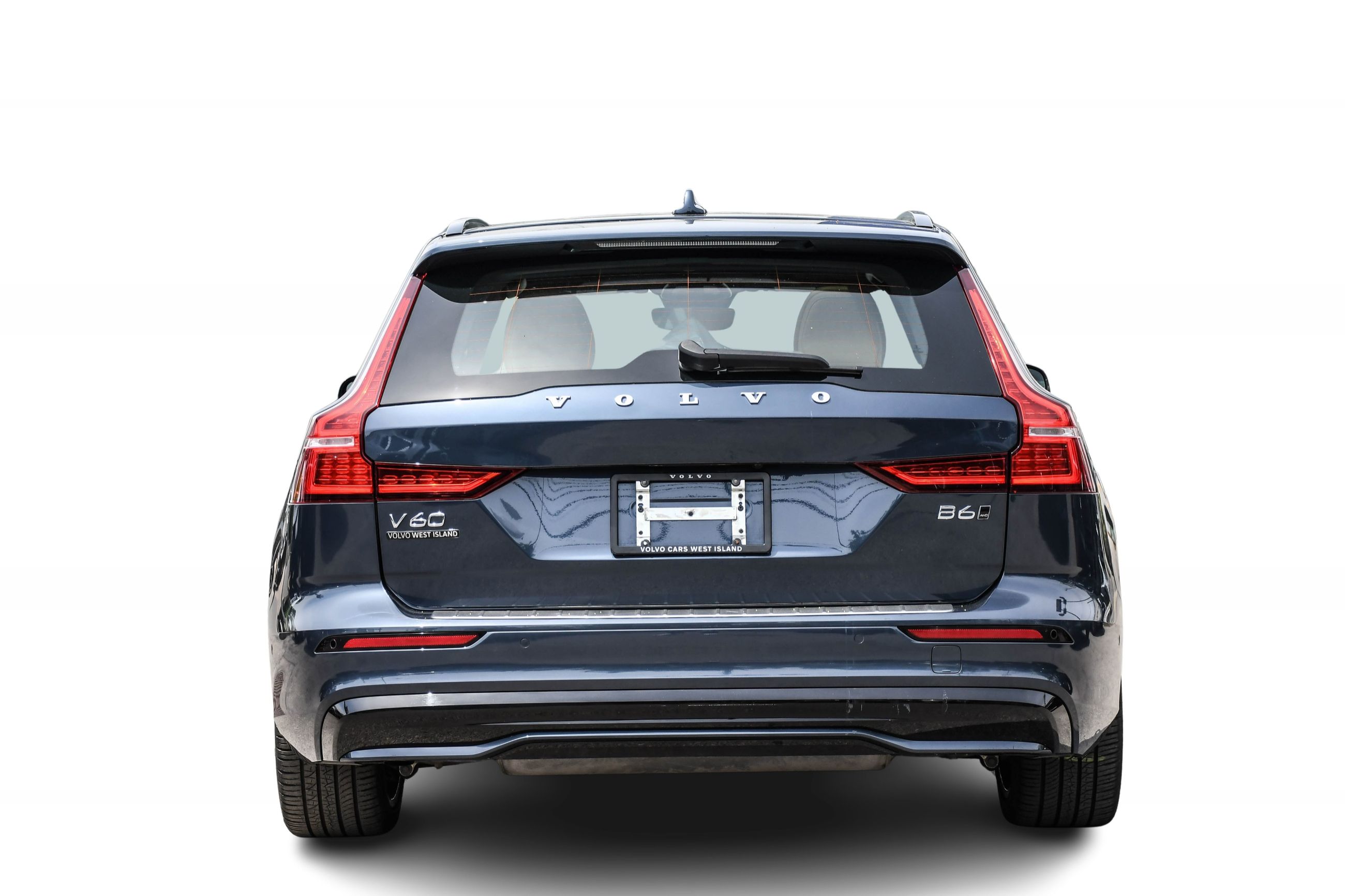 Volvo V60  2023 à Pointe-Claire, Québec